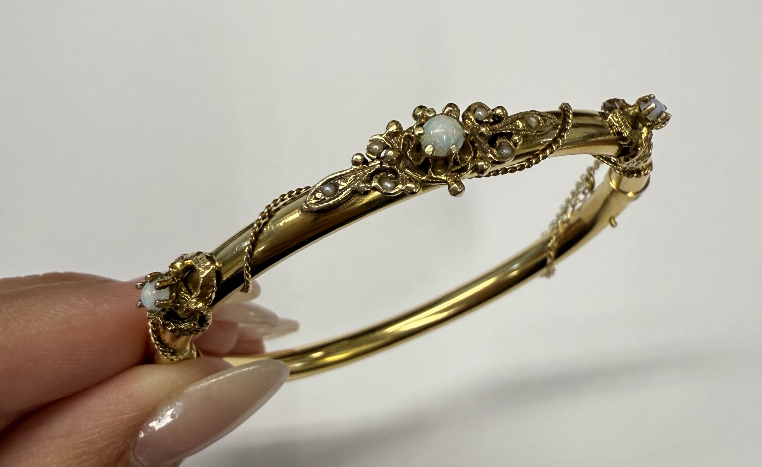Antique 14k Yellow Gold Bangle Bracelet Set With Genuine Opals & Seed Pearls - Image 13