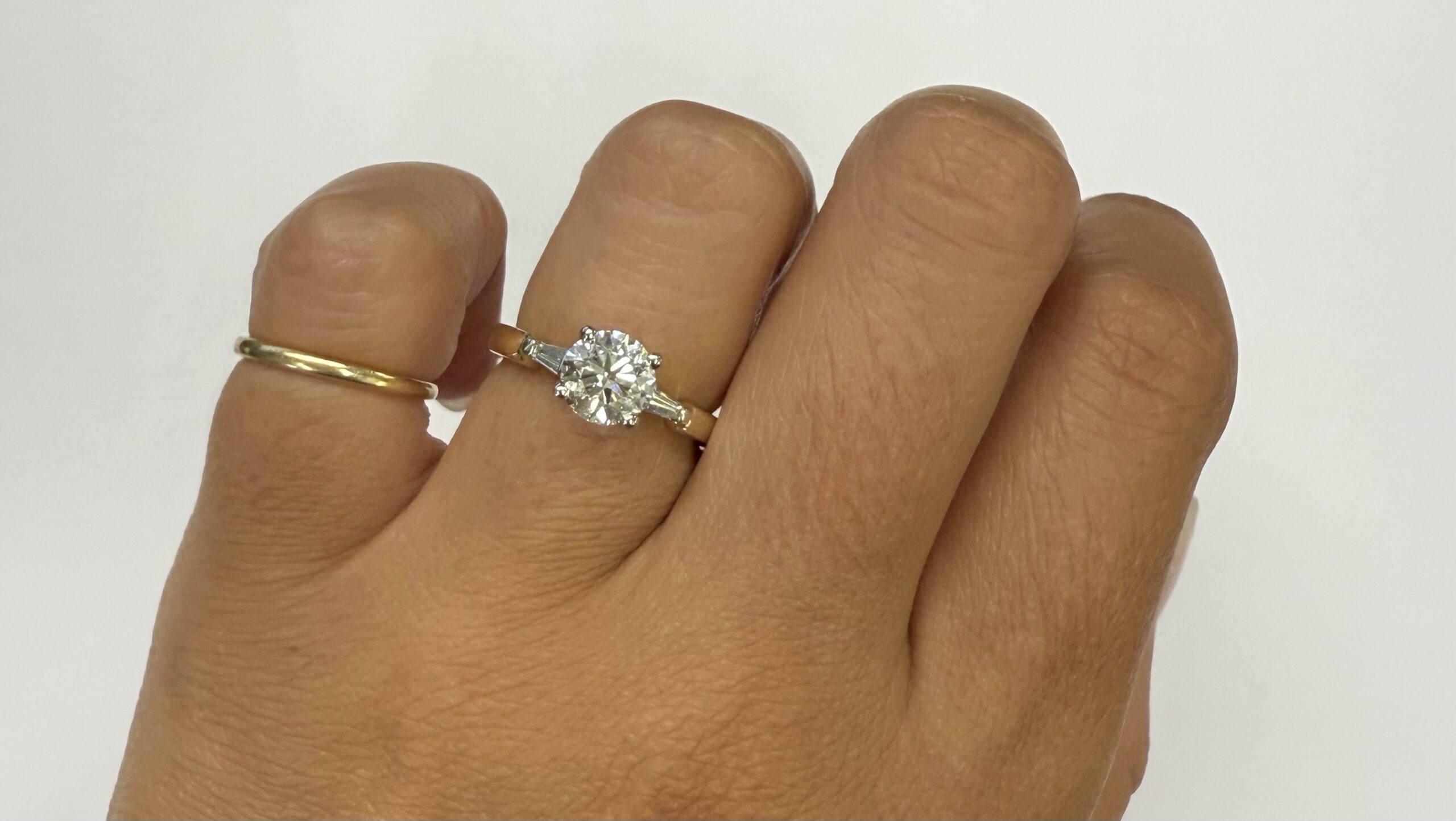 14k White & 14k Yellow Gold Genuine IGI Certified 1.06 Carat Lab Grown Round Brilliant Cut Diamond Solitaire With Baguette Accents - Image 26