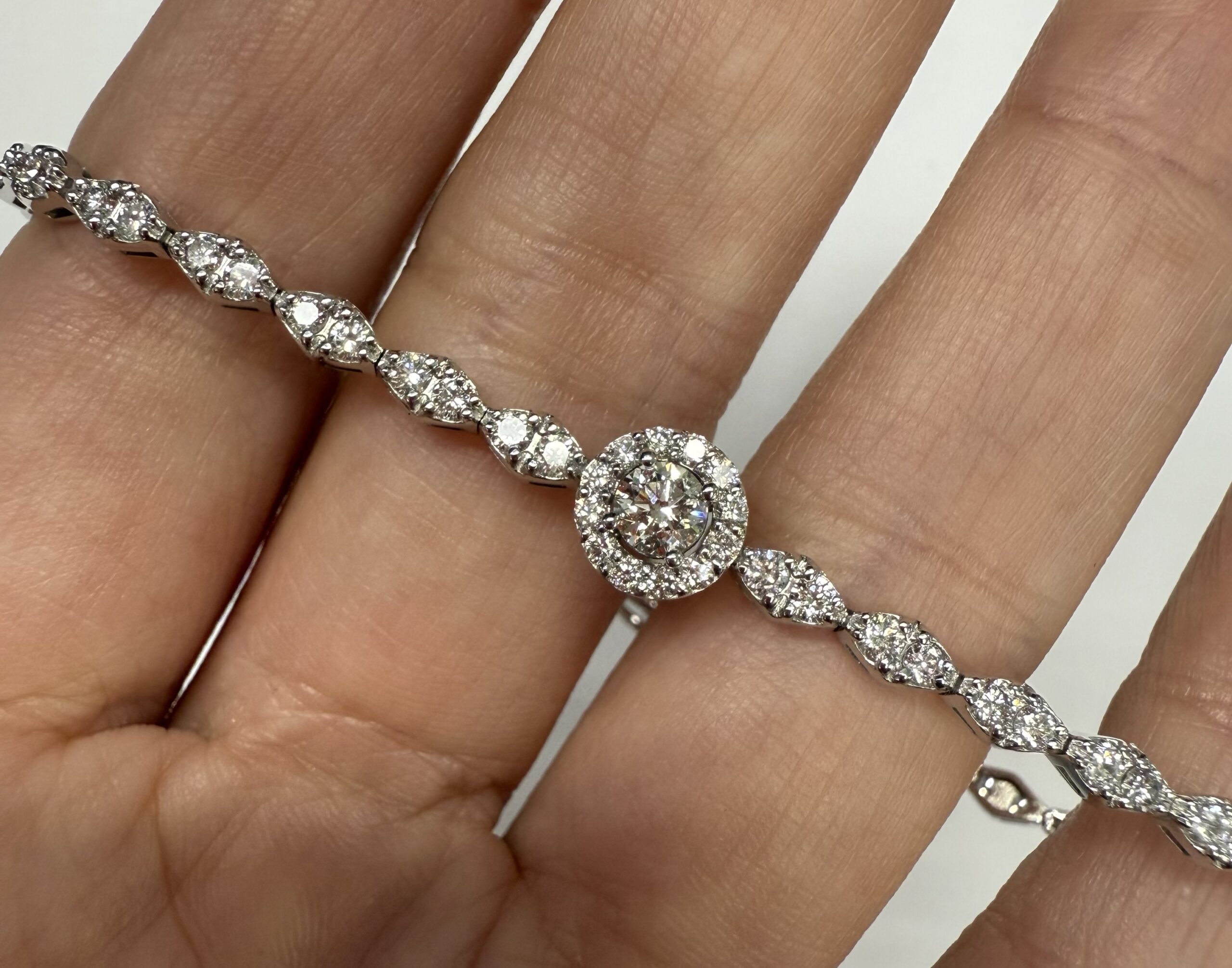 Vintage 14k White Gold Genuine 2.20 Cttw Round Brilliant Cut Diamond Bracelet - Image 19