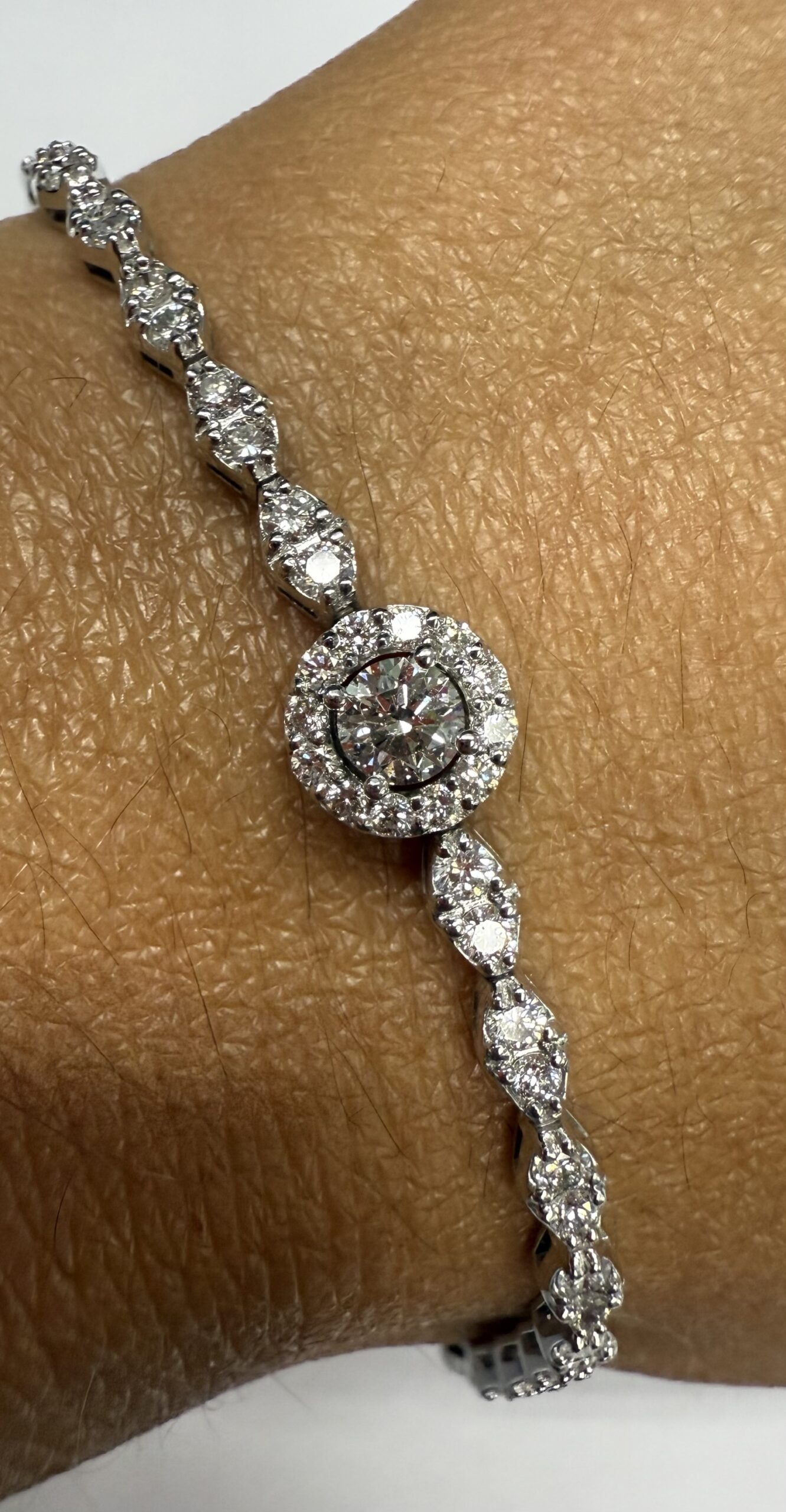 Vintage 14k White Gold Genuine 2.20 Cttw Round Brilliant Cut Diamond Bracelet - Image 24