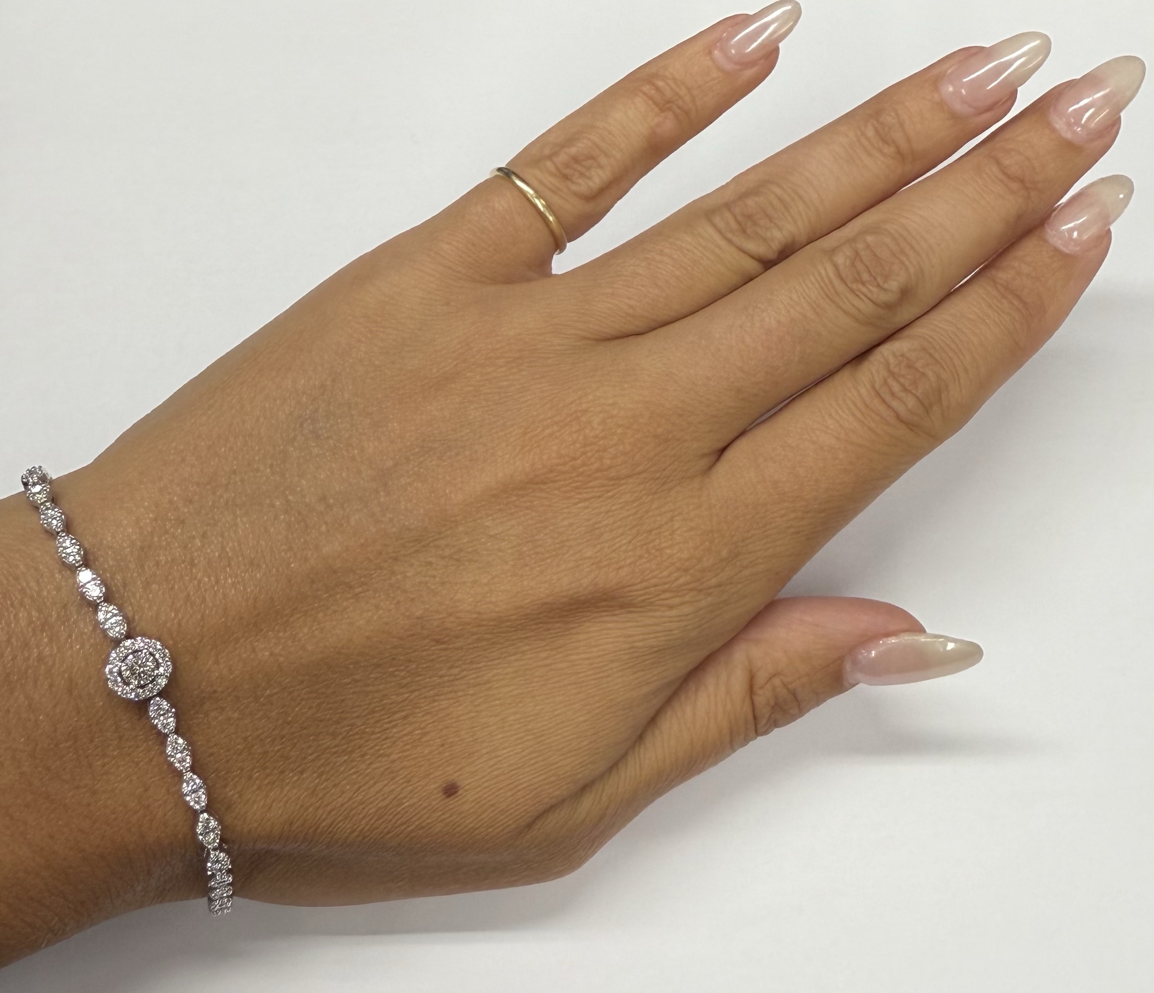 Vintage 14k White Gold Genuine 2.20 Cttw Round Brilliant Cut Diamond Bracelet - Image 27