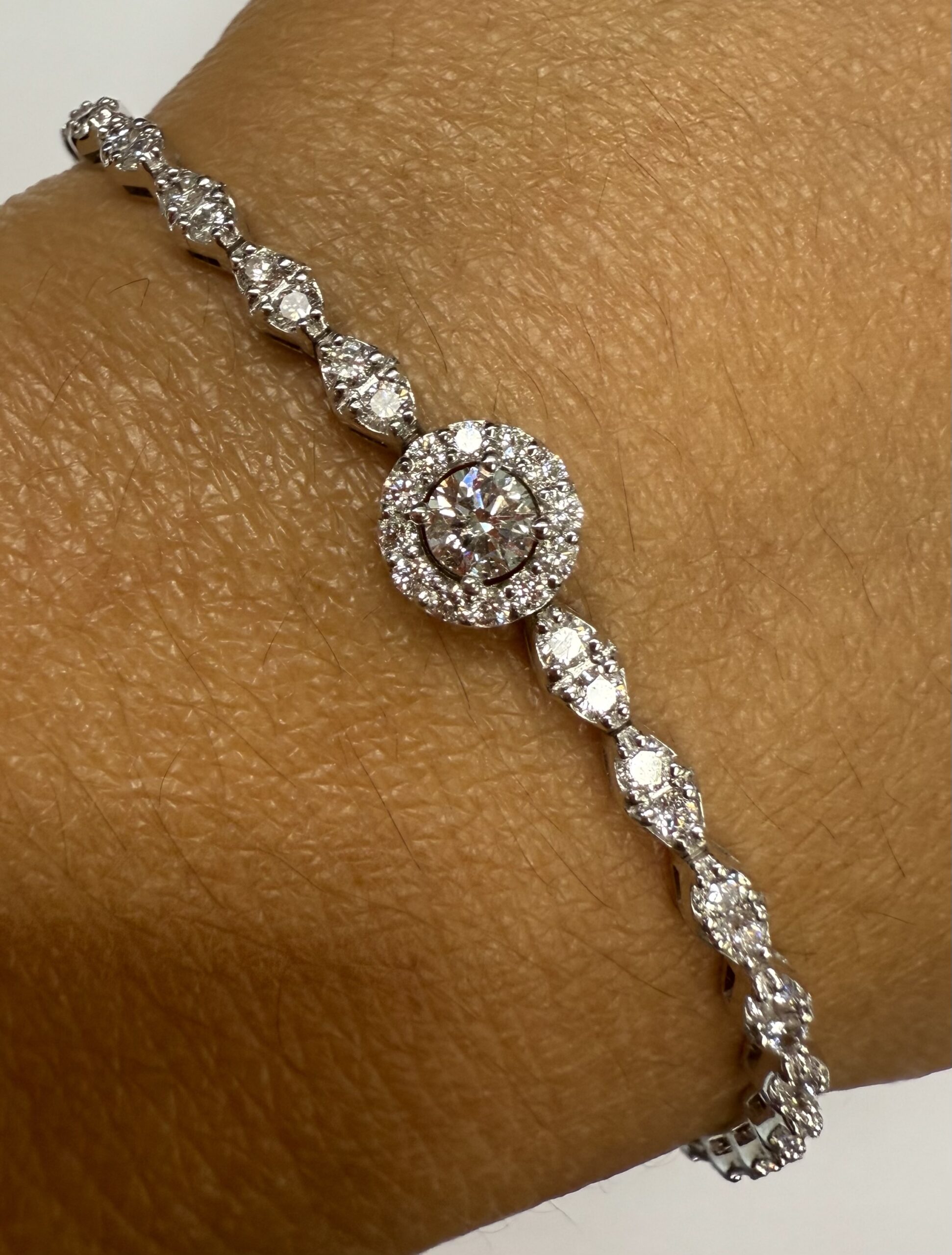 Vintage 14k White Gold Genuine 2.20 Cttw Round Brilliant Cut Diamond Bracelet - Image 35