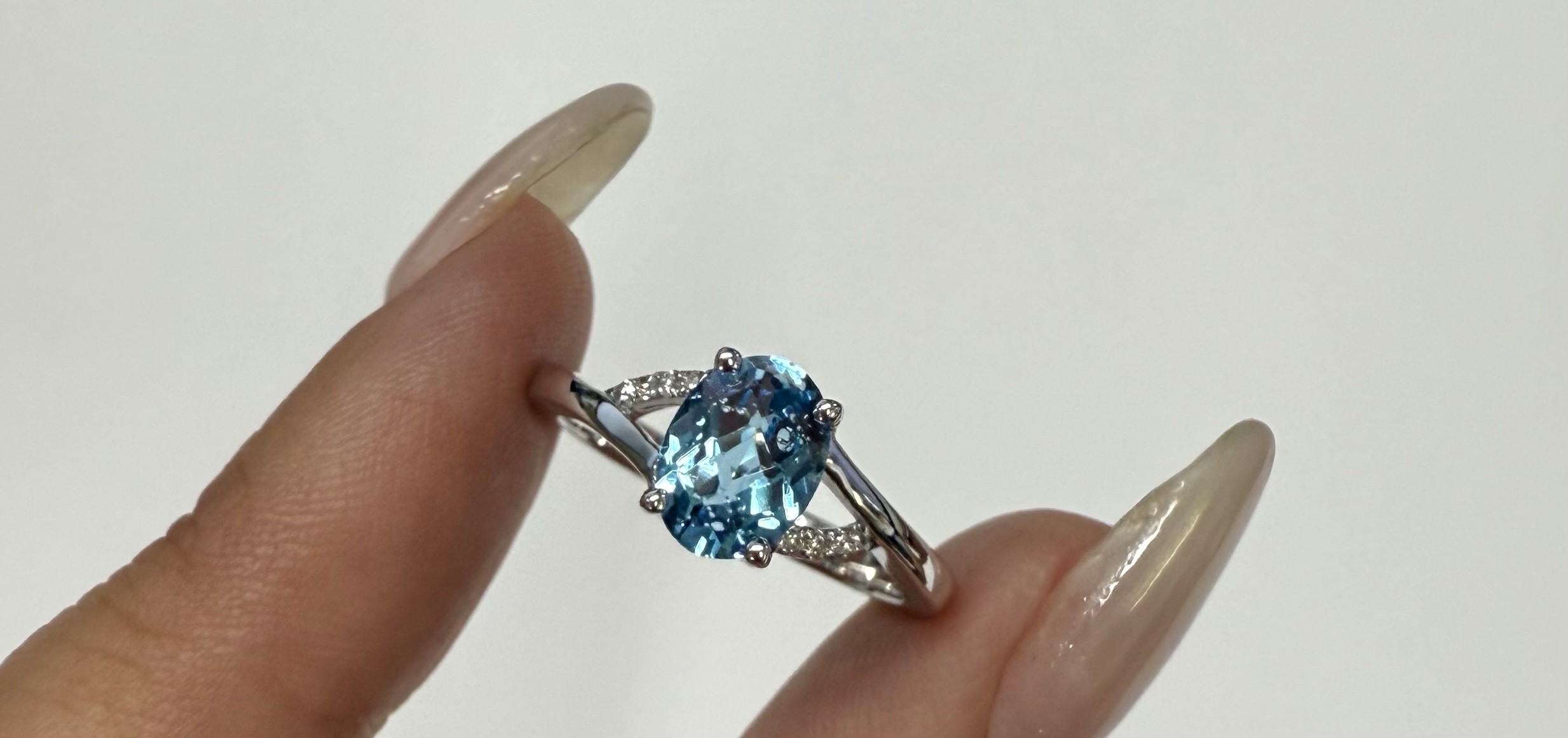14k White Gold Genuine 1.55 Cttw Swiss Blue Topaz & Diamond Ring - Image 5