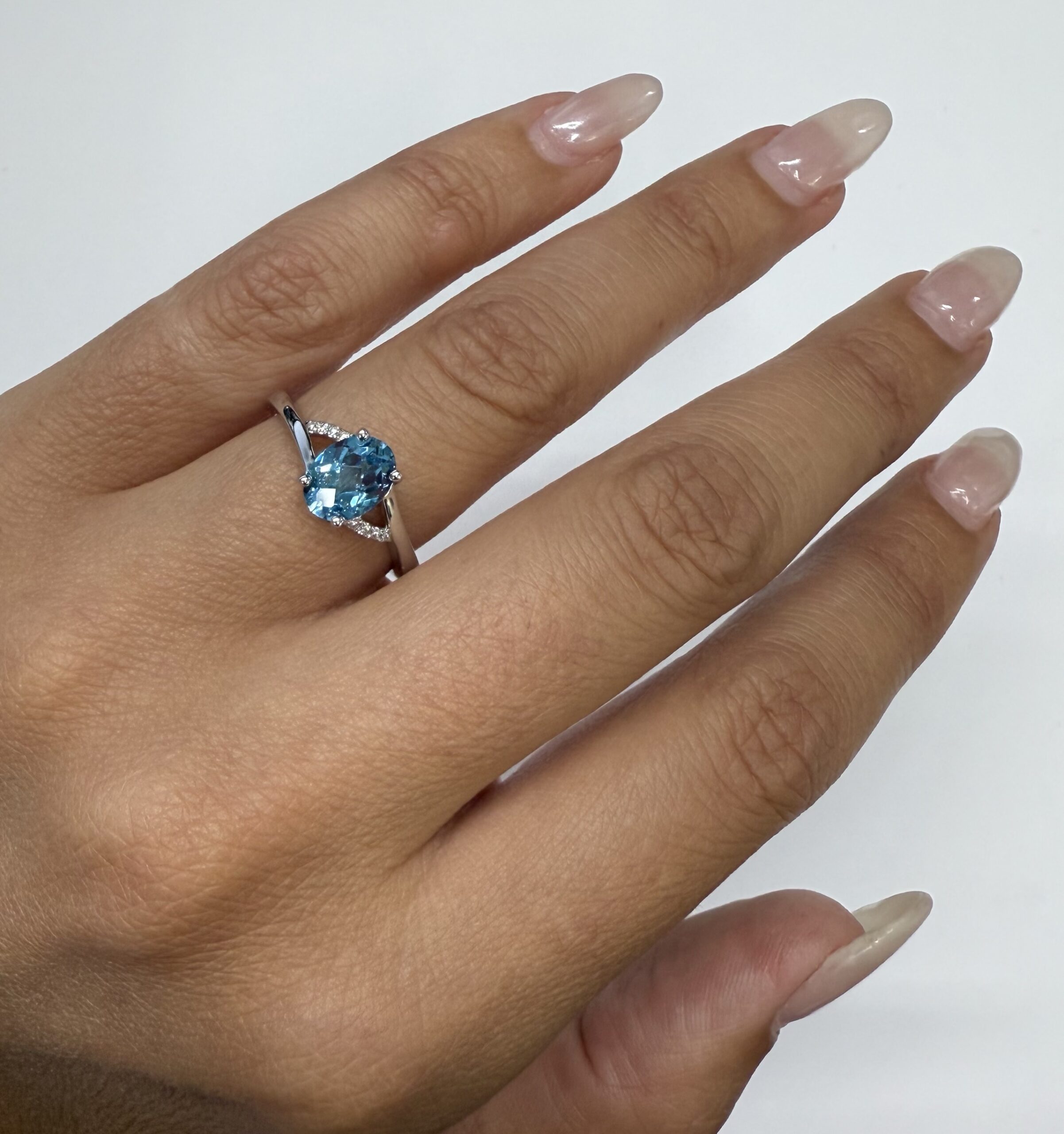 14k White Gold Genuine 1.55 Cttw Swiss Blue Topaz & Diamond Ring - Image 30