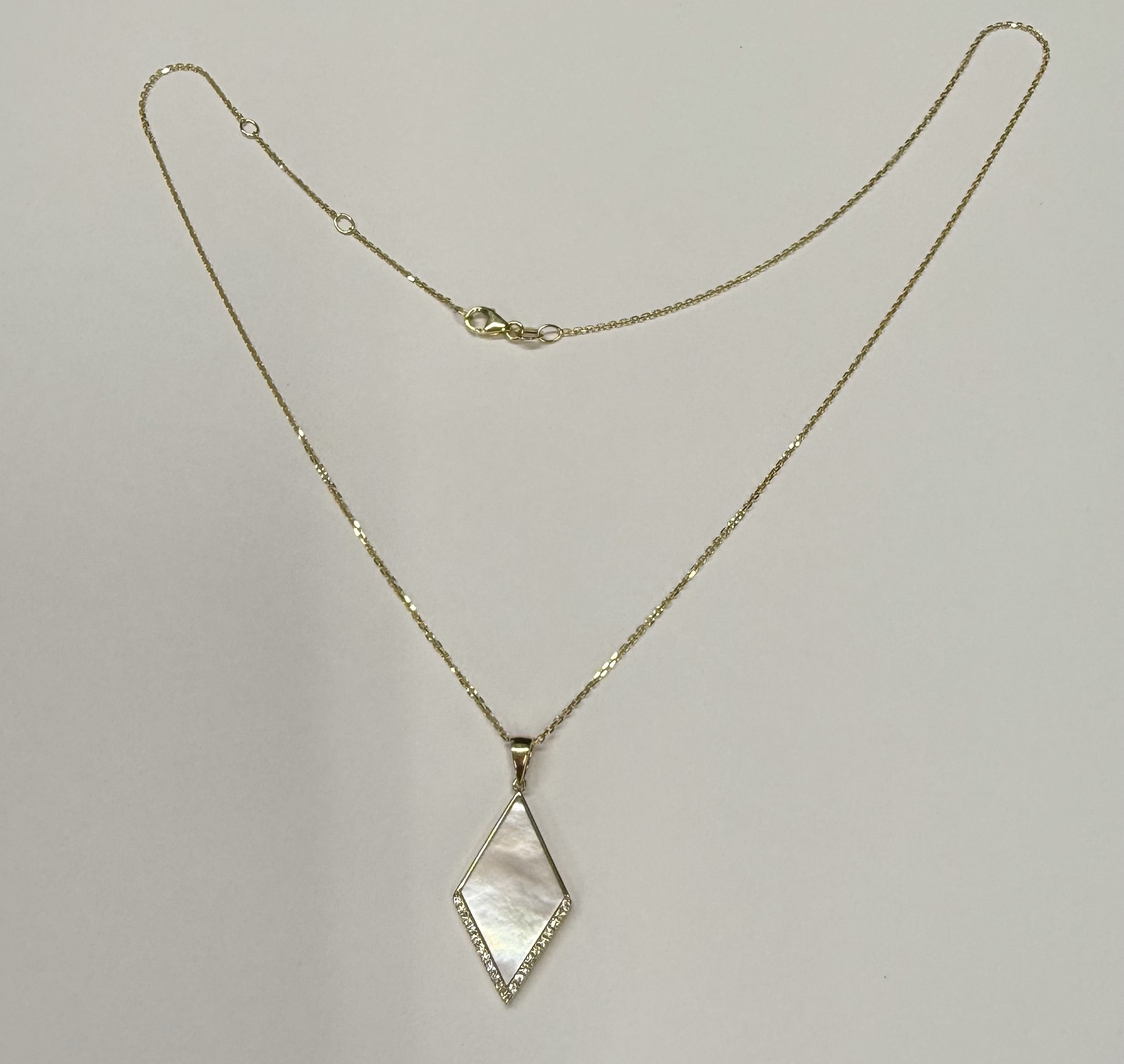 14k Yellow Gold Genuine 3.30 Cttw Mother of Pearl & Diamond Diamond Shaped Dangle Pendant