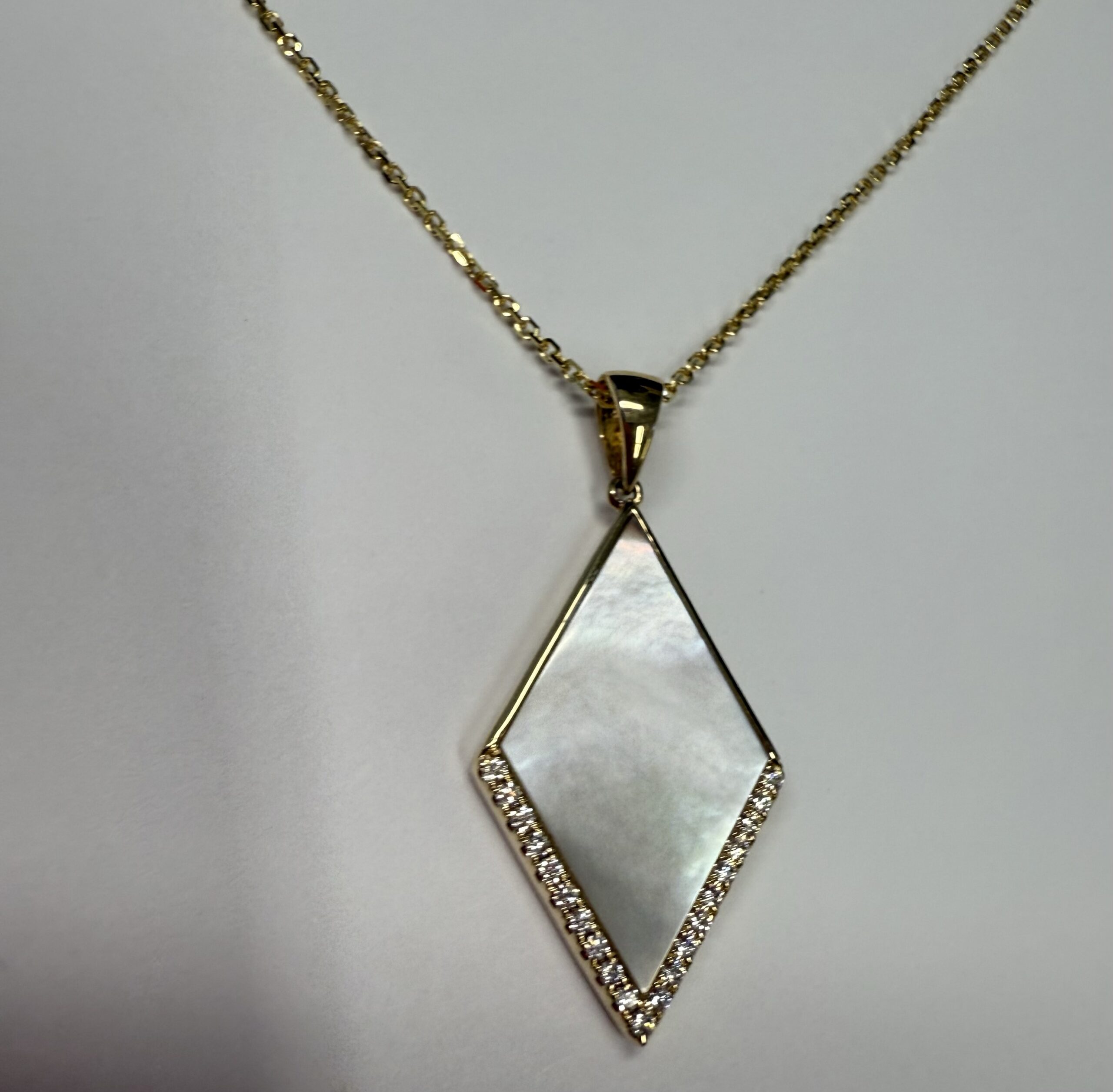 14k Yellow Gold Genuine 3.30 Cttw Mother of Pearl & Diamond Diamond Shaped Dangle Pendant - Image 7