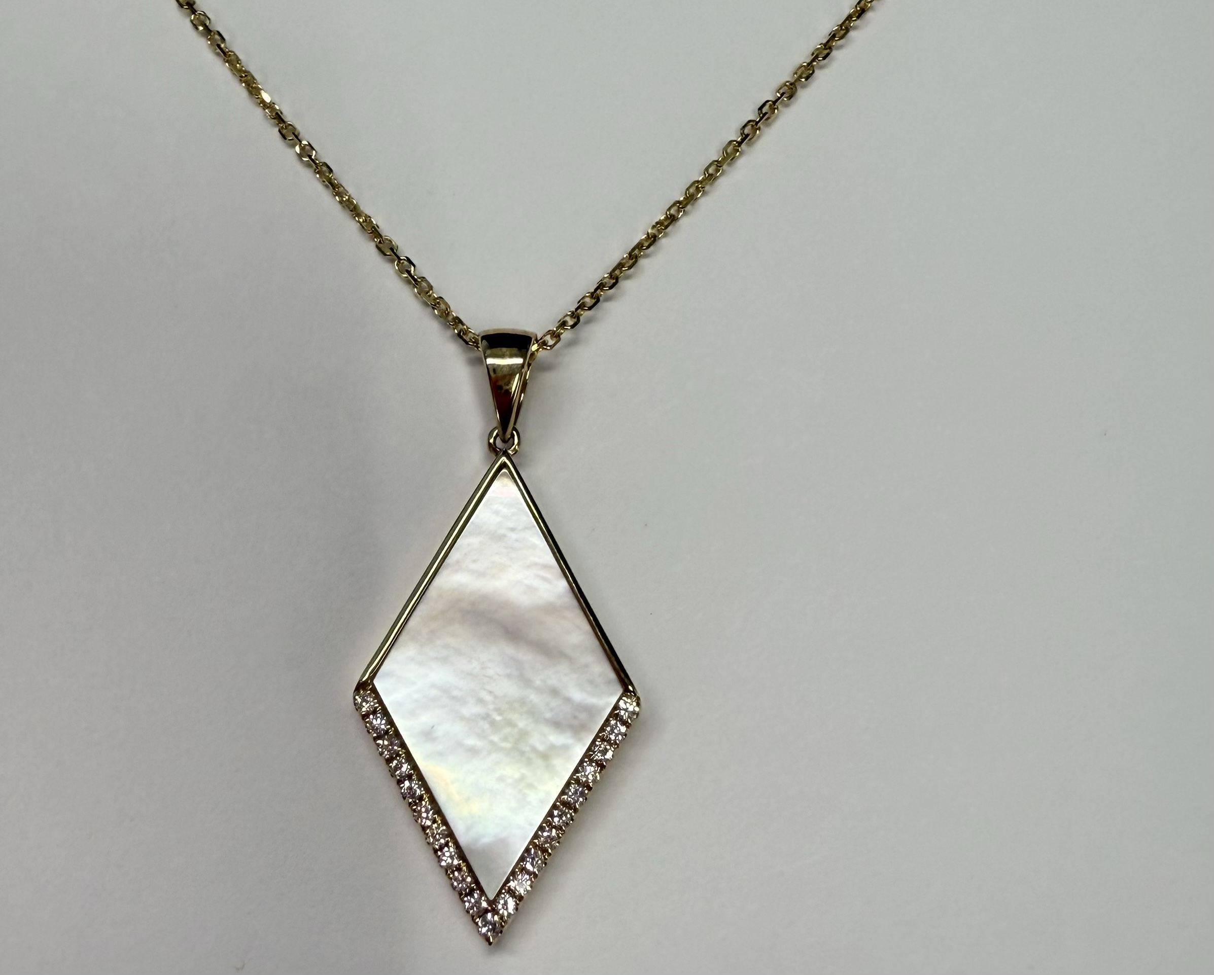 14k Yellow Gold Genuine 3.30 Cttw Mother of Pearl & Diamond Diamond Shaped Dangle Pendant - Image 15