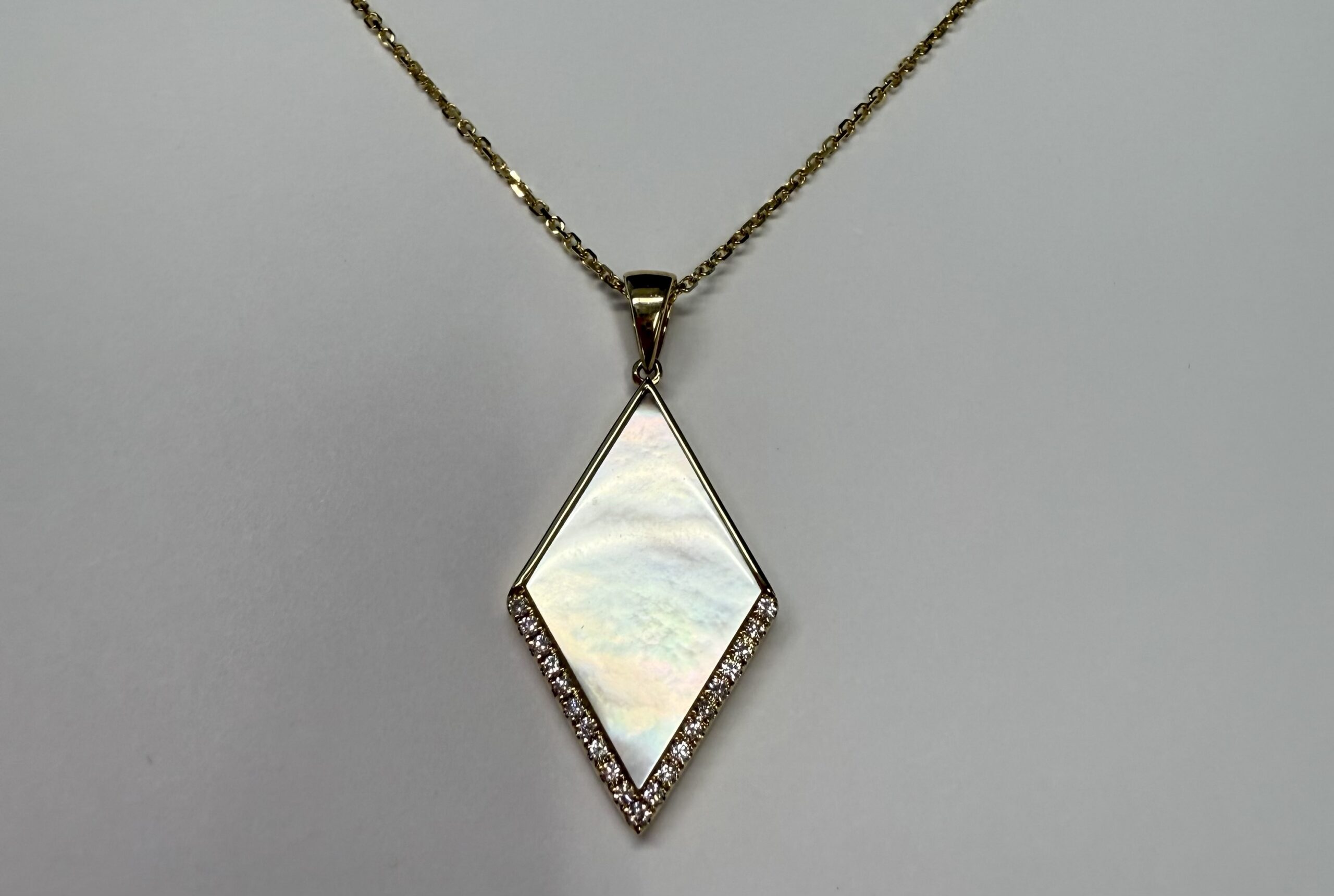14k Yellow Gold Genuine 3.30 Cttw Mother of Pearl & Diamond Diamond Shaped Dangle Pendant - Image 18
