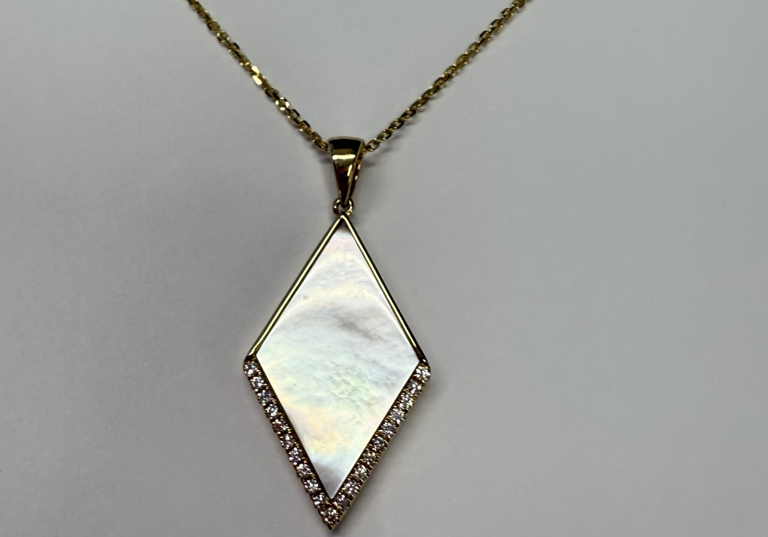 14k Yellow Gold Genuine 3.30 Cttw Mother of Pearl & Diamond Diamond Shaped Dangle Pendant - Image 21