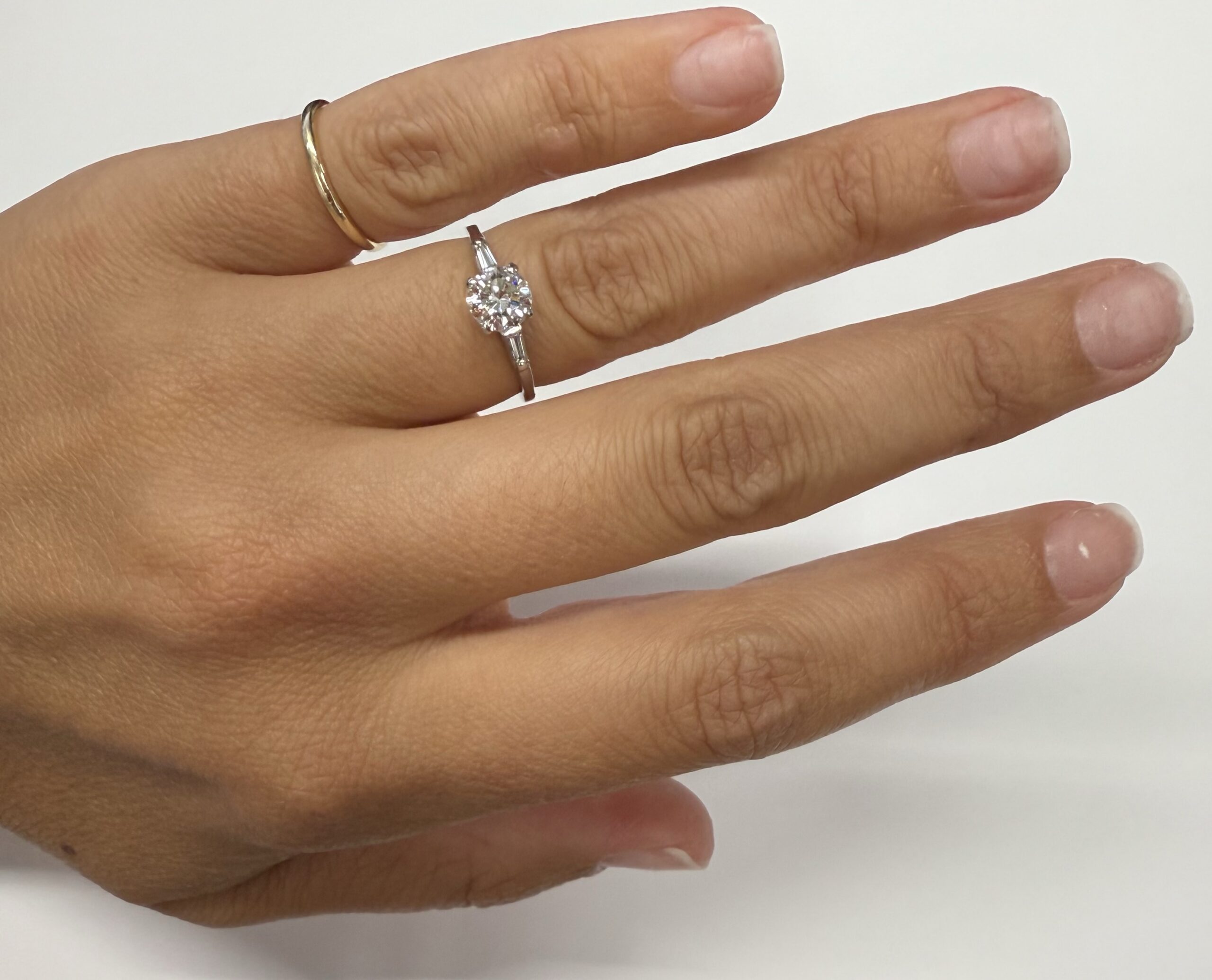 Antique Platinum Genuine .75 Carat Round Brilliant Cut Diamond Ring - Image 18