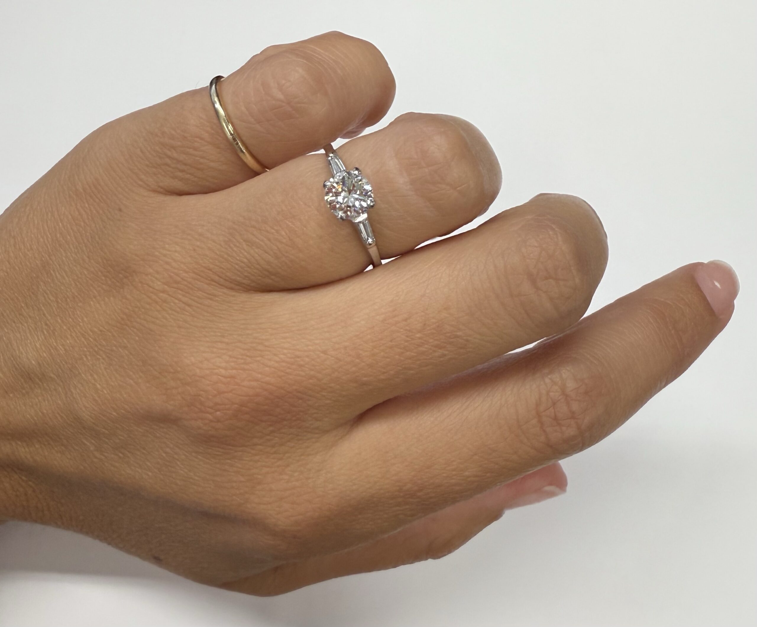 Antique Platinum Genuine .75 Carat Round Brilliant Cut Diamond Ring - Image 17