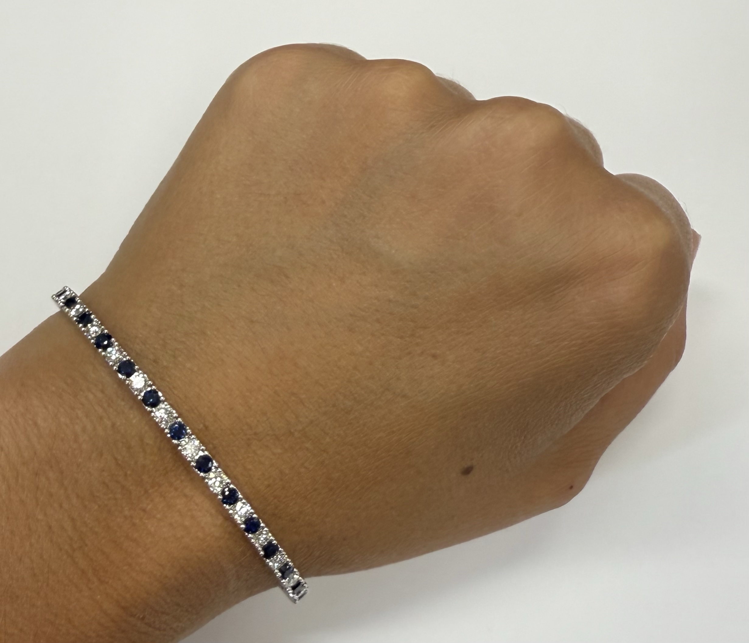 14k White Gold Genuine 1.40 Cttw Sapphire & 1.50 Cttw Diamond Flexible Bangle Bracelet - Image 21