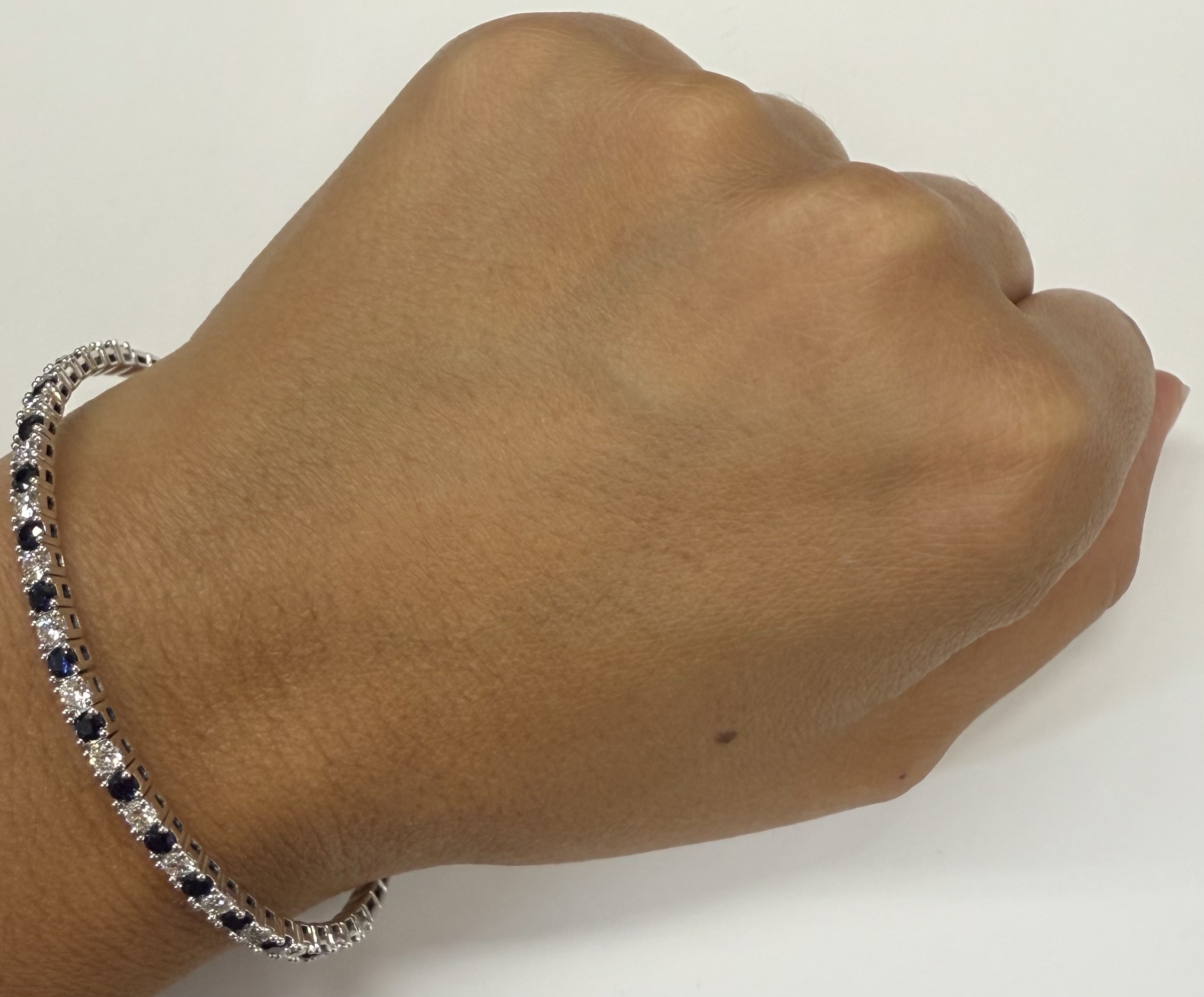 14k White Gold Genuine 1.40 Cttw Sapphire & 1.50 Cttw Diamond Flexible Bangle Bracelet - Image 26