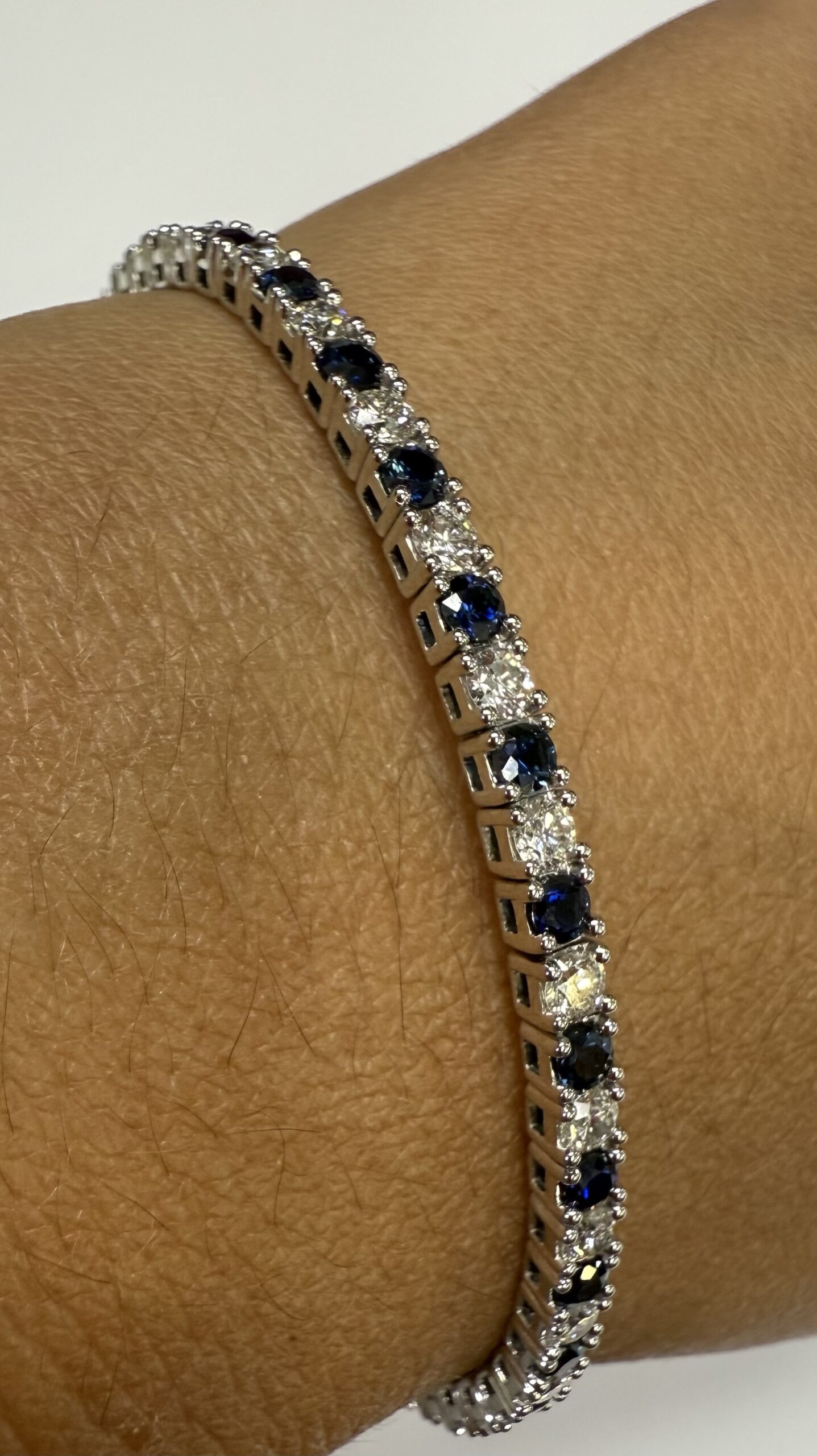 14k White Gold Genuine 1.40 Cttw Sapphire & 1.50 Cttw Diamond Flexible Bangle Bracelet - Image 29