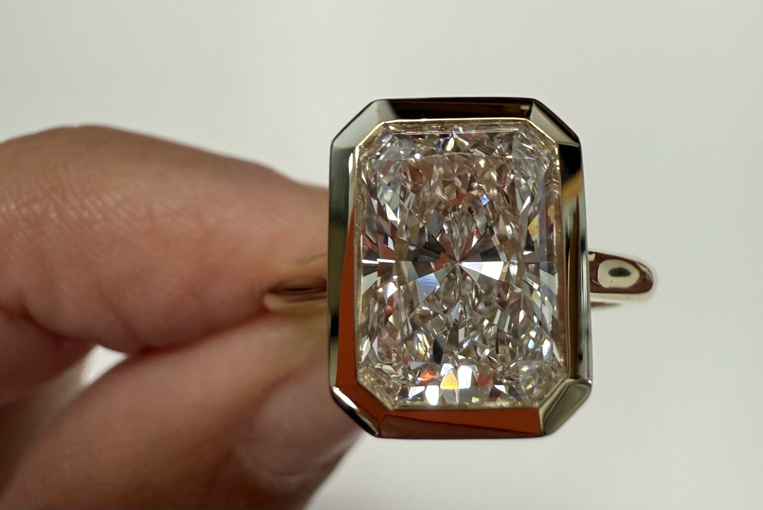 14k Yellow Gold Genuine Laboratory Grown 3.10 Carat Radiant Cut Diamond Bezel Ring - Image 8