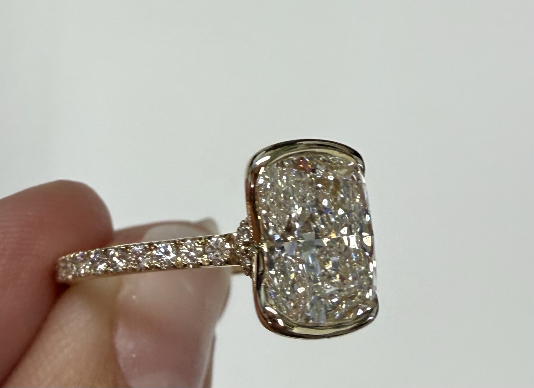 14k Yellow Gold Genuine IGI Certified 2.09 Carat Laboratory Grown Cushion Brilliant Cut Diamond - Image 3