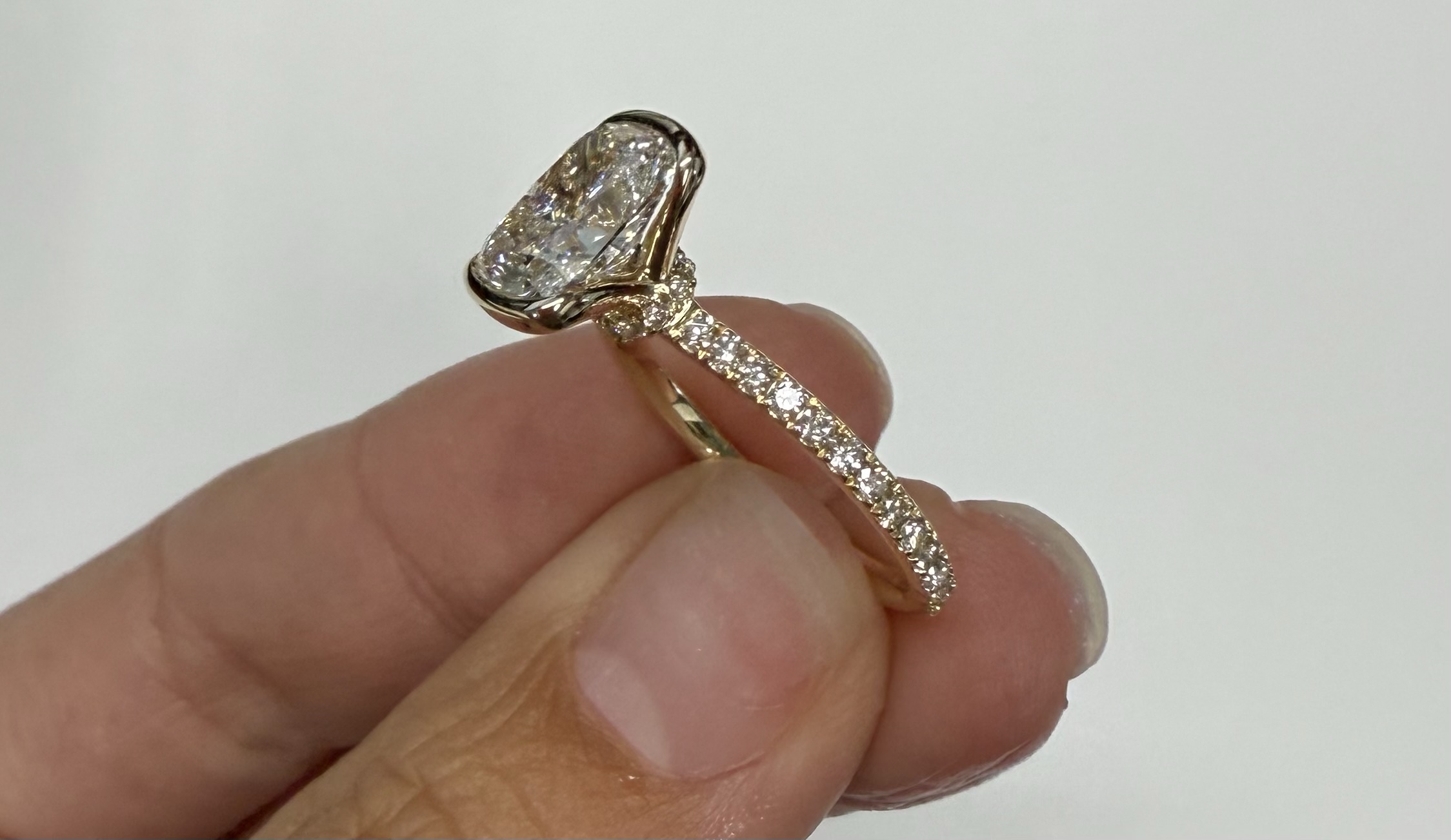 14k Yellow Gold Genuine IGI Certified 2.09 Carat Laboratory Grown Cushion Brilliant Cut Diamond - Image 4