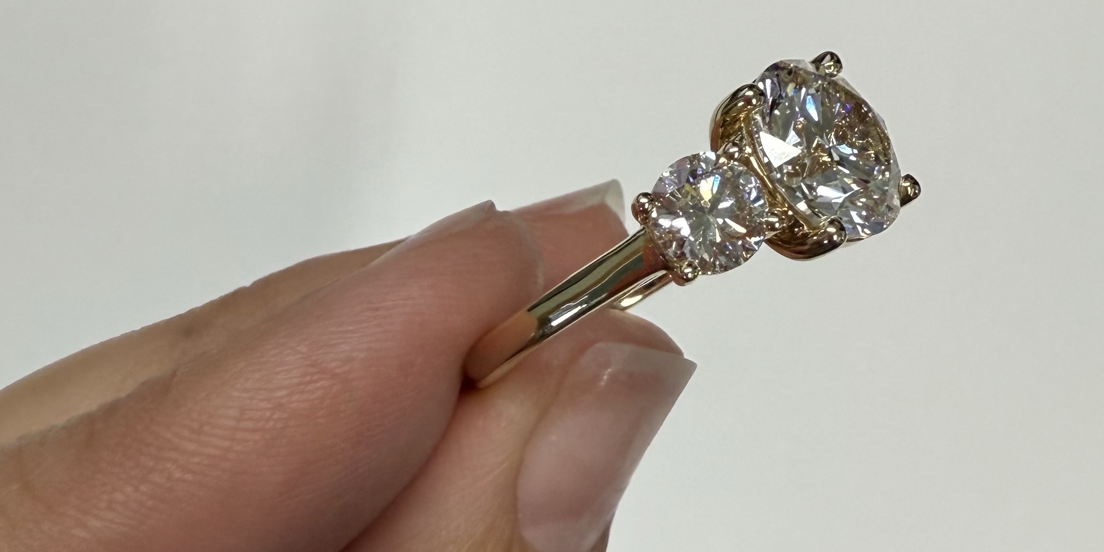 14k Yellow Gold Genuine 4.17 Cttw Laboratory Grown Round Brilliant Cut Diamond 3 Stone Ring - Image 11