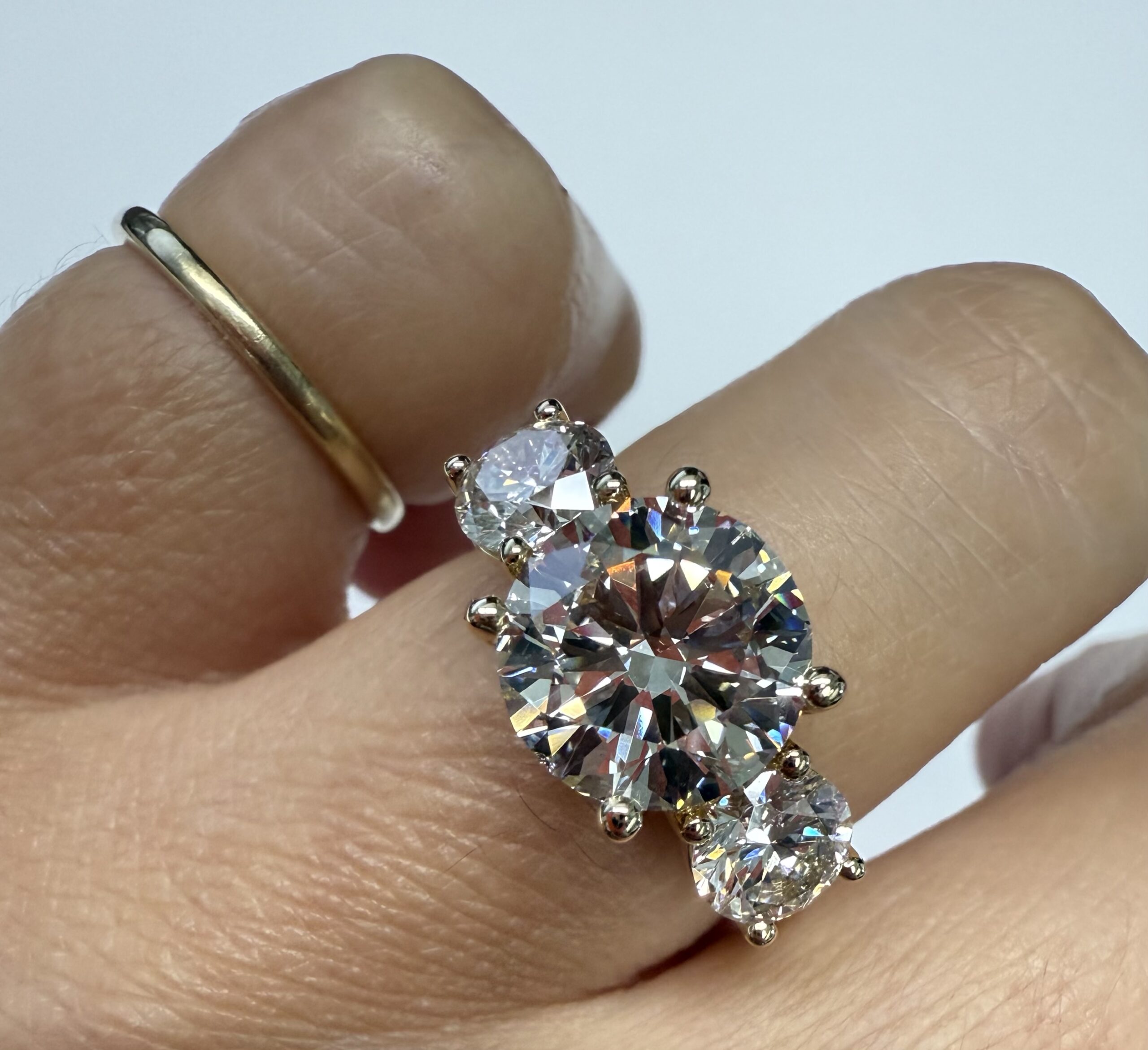 14k Yellow Gold Genuine 4.17 Cttw Laboratory Grown Round Brilliant Cut Diamond 3 Stone Ring - Image 16