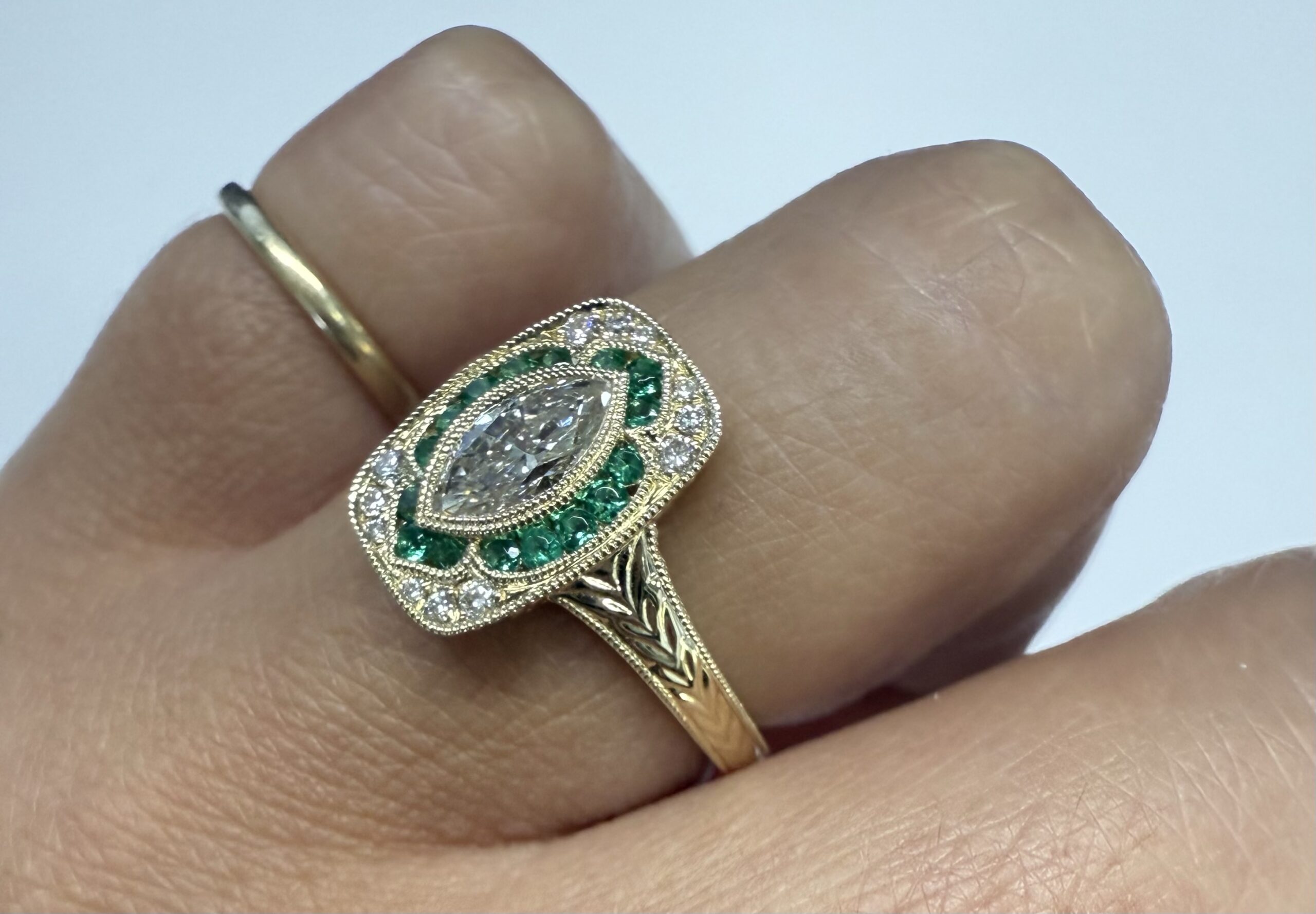 14k Yellow Gold Vintage-Inspired Genuine .54 Cttw Marquise Diamond & Emerald Ring - Image 31