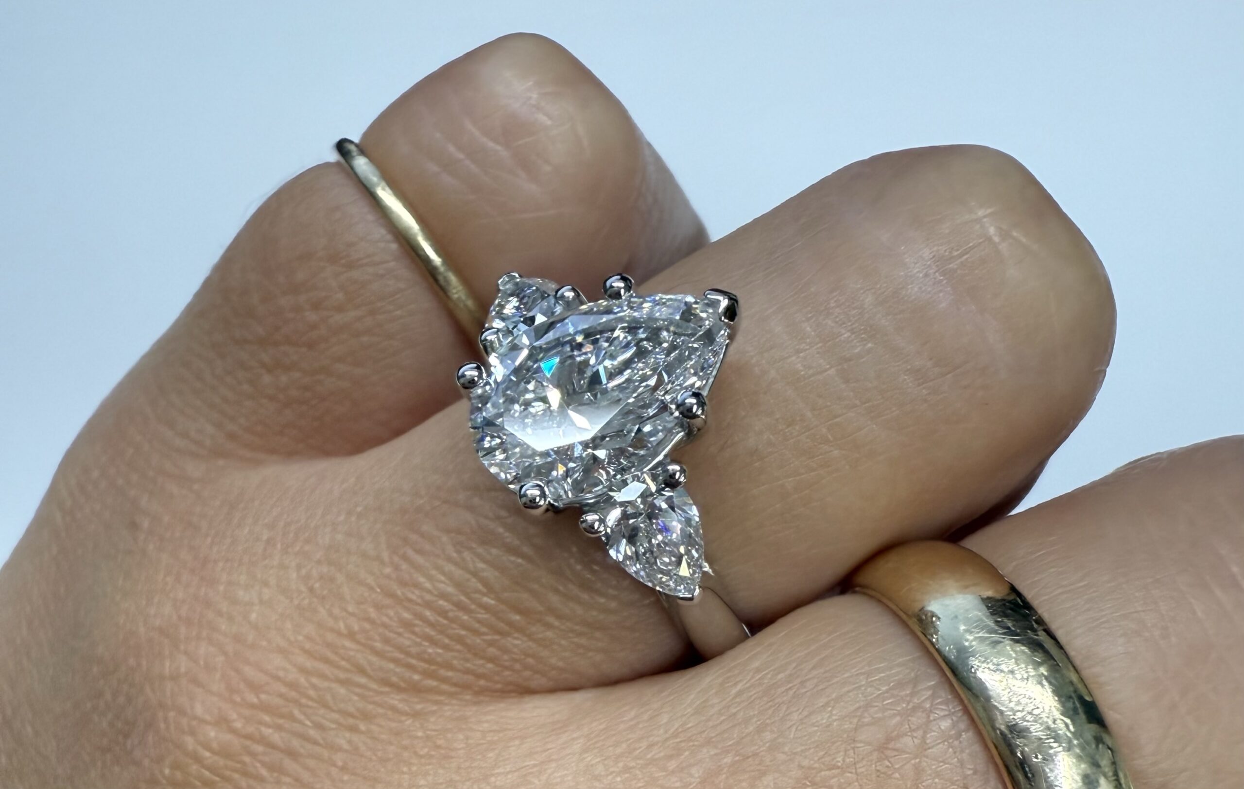 Platinum Genuine 3.75 Cttw Laboratory Grown Pear Brilliant Cut Diamond 3 Stone Ring - Image 23