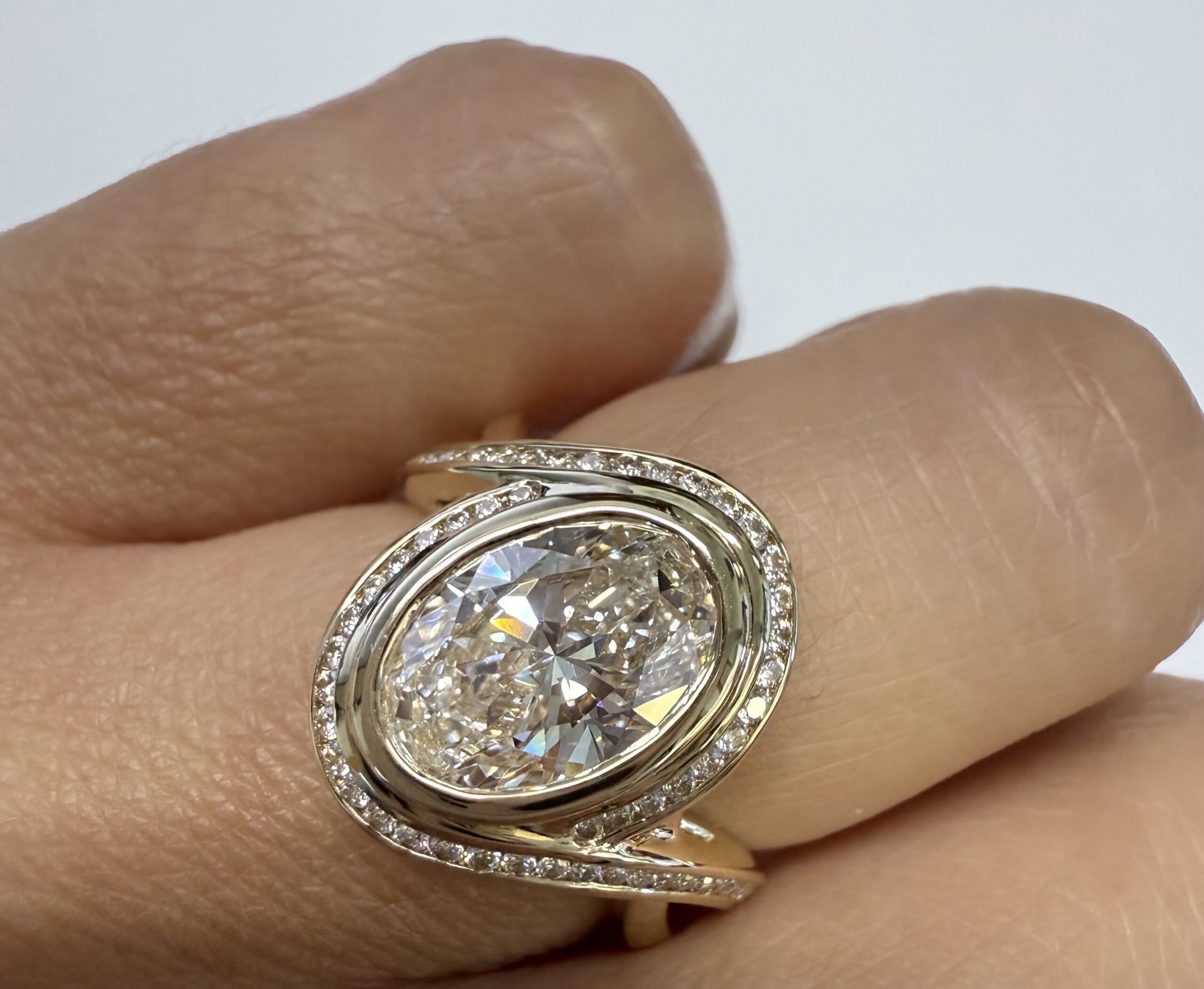 14k Yellow Gold Genuine Lab Grown IGI Certified 2.08 Carat Oval Brilliant Cut Diamond With Twisted Shank - Image 11