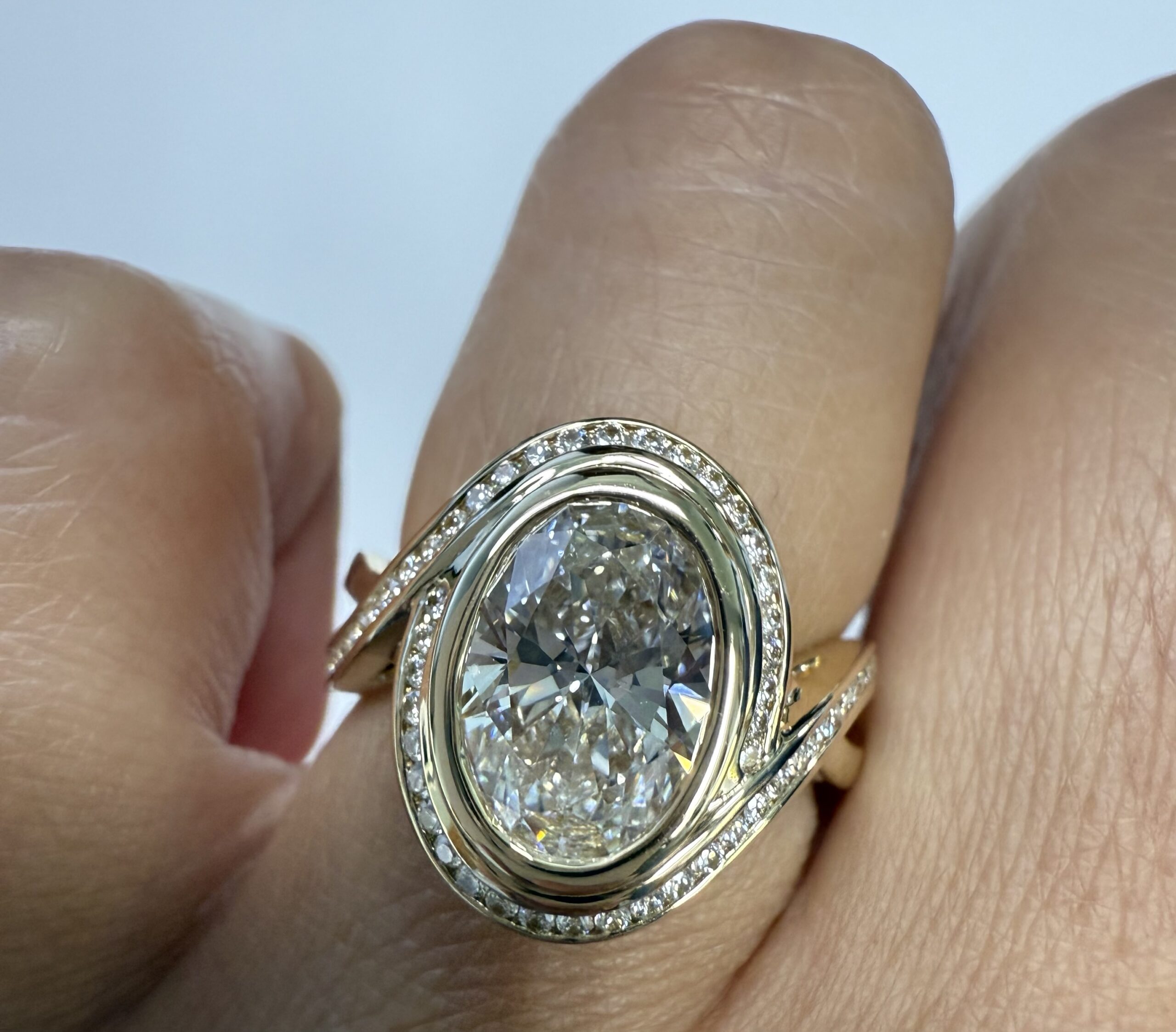 14k Yellow Gold Genuine Lab Grown IGI Certified 2.08 Carat Oval Brilliant Cut Diamond With Twisted Shank - Image 17