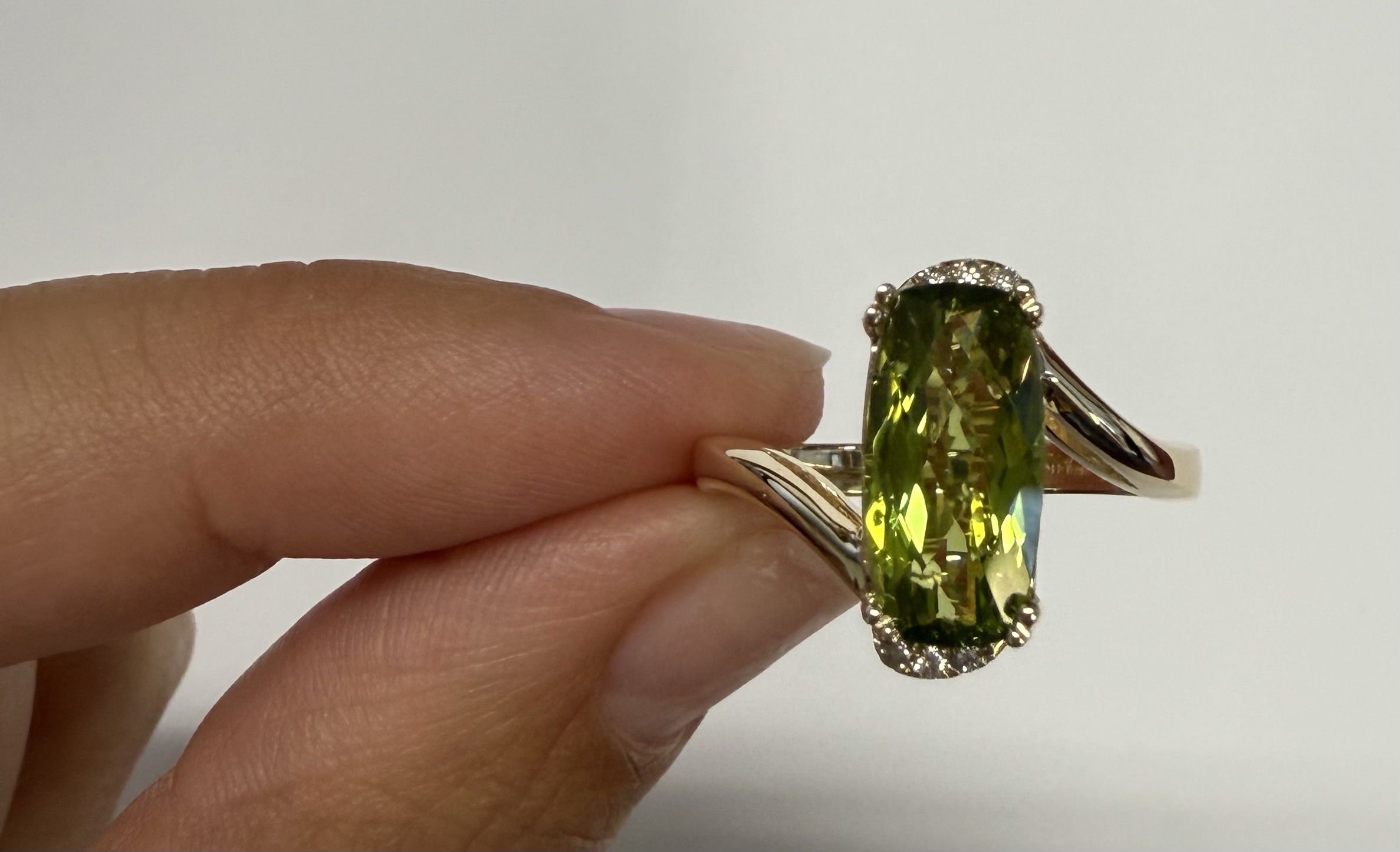 14k Yellow Gold Genuine 2.80 Carat Peridot & Diamond Bypass Style Ring - Image 2