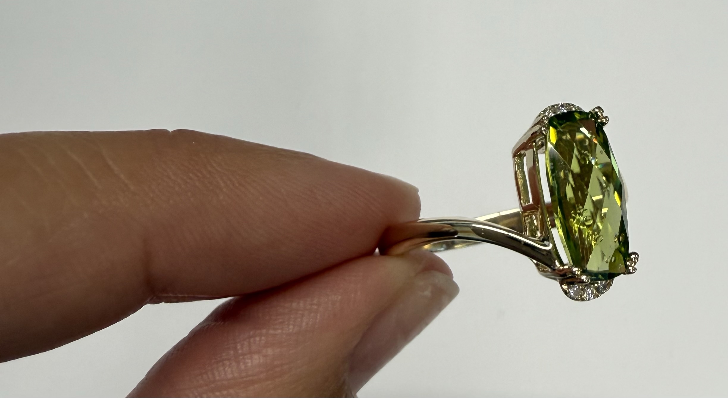 14k Yellow Gold Genuine 2.80 Carat Peridot & Diamond Bypass Style Ring - Image 3