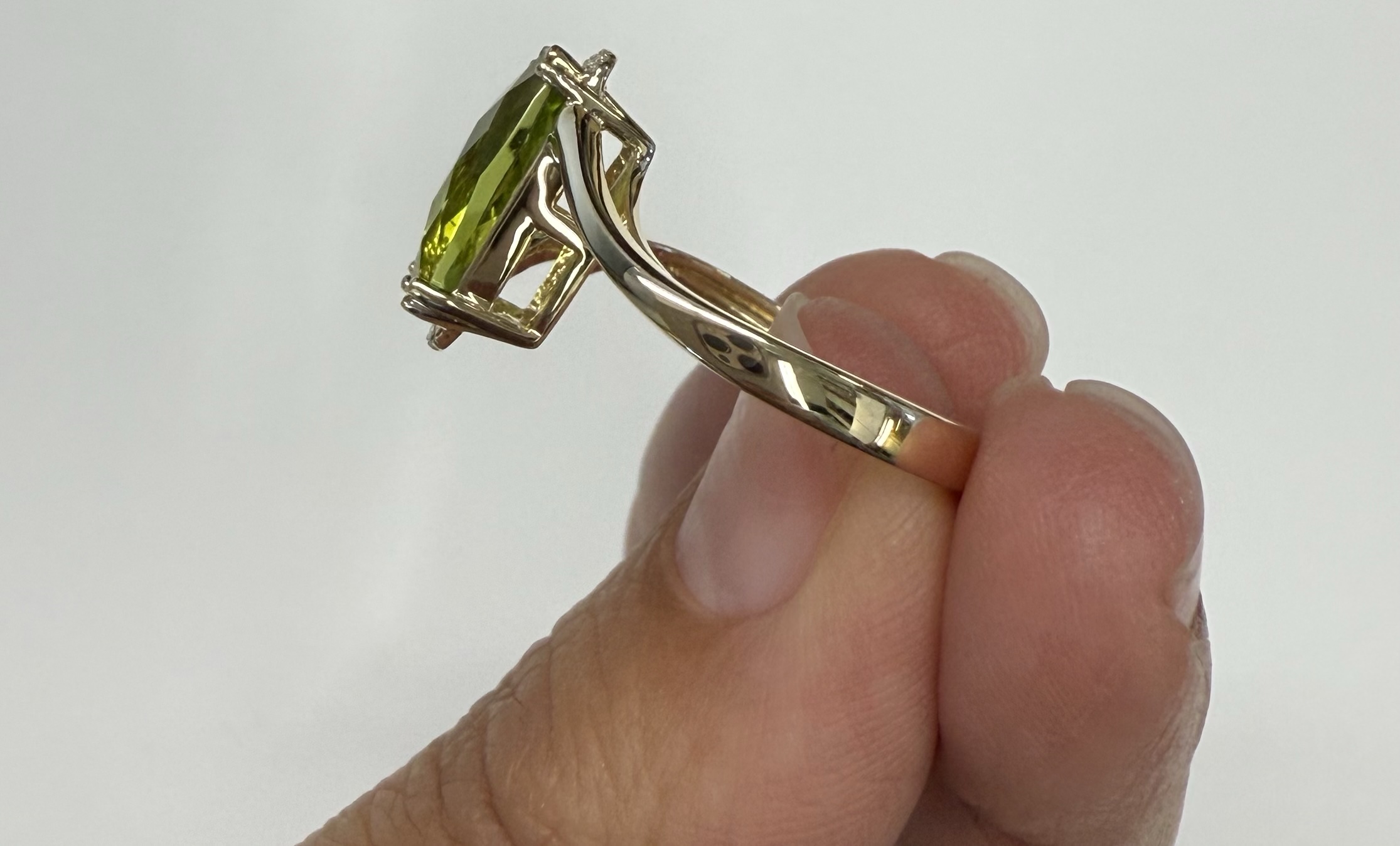 14k Yellow Gold Genuine 2.80 Carat Peridot & Diamond Bypass Style Ring - Image 7
