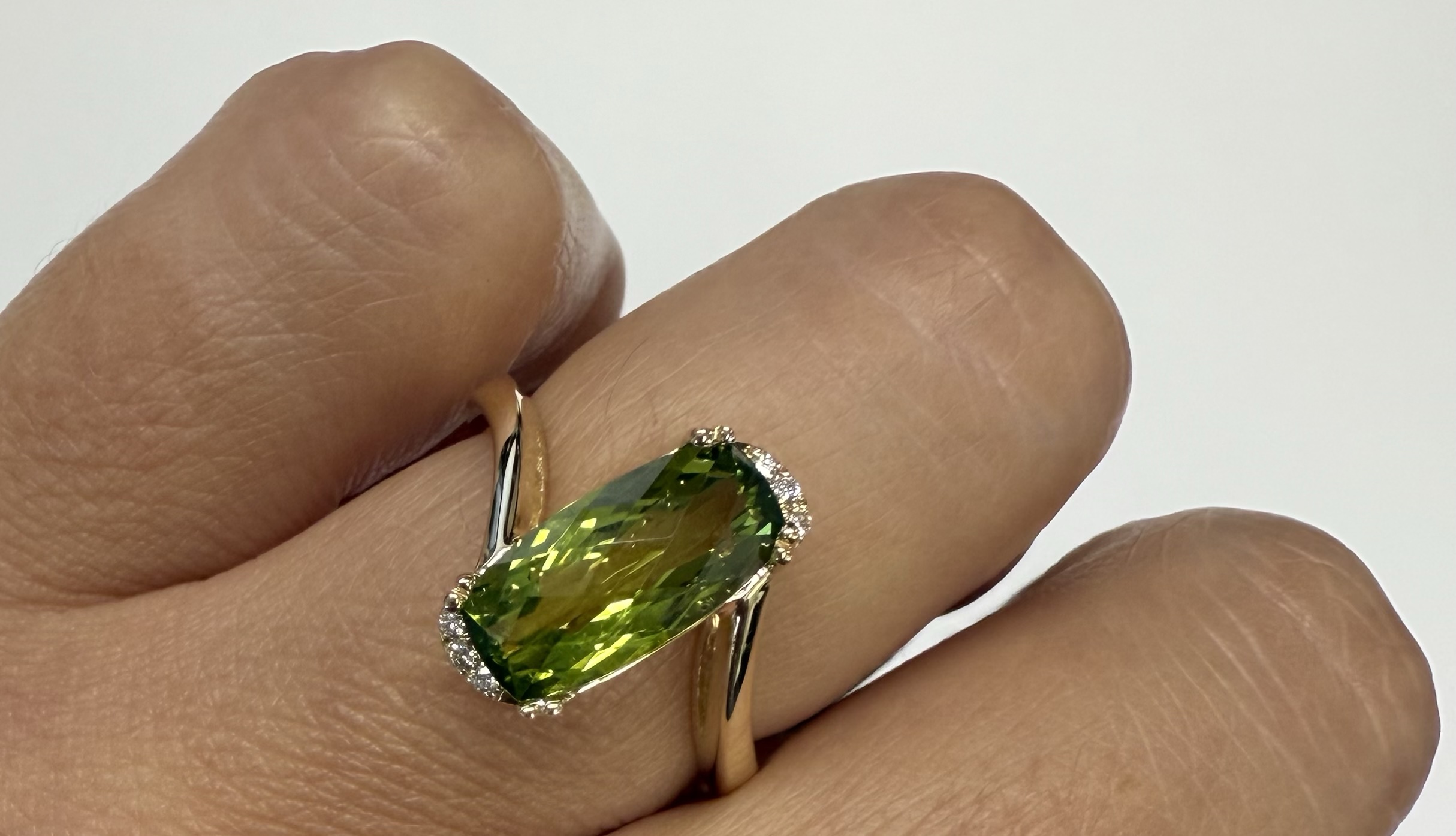 14k Yellow Gold Genuine 2.80 Carat Peridot & Diamond Bypass Style Ring - Image 12
