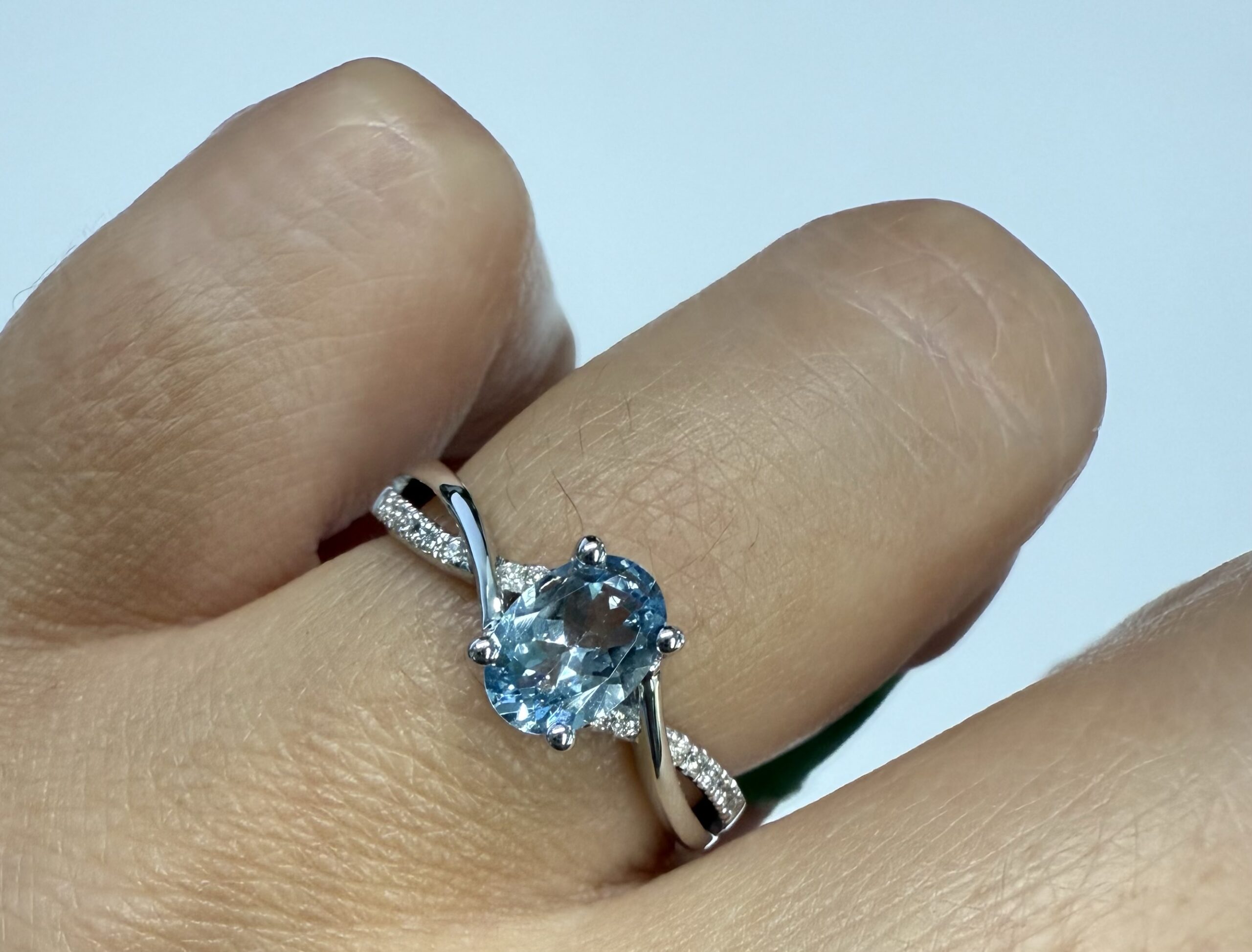 14k White Gold Genuine .77 Cttw Aquamarine & Diamond Ring With Twisted Shank - Image 13