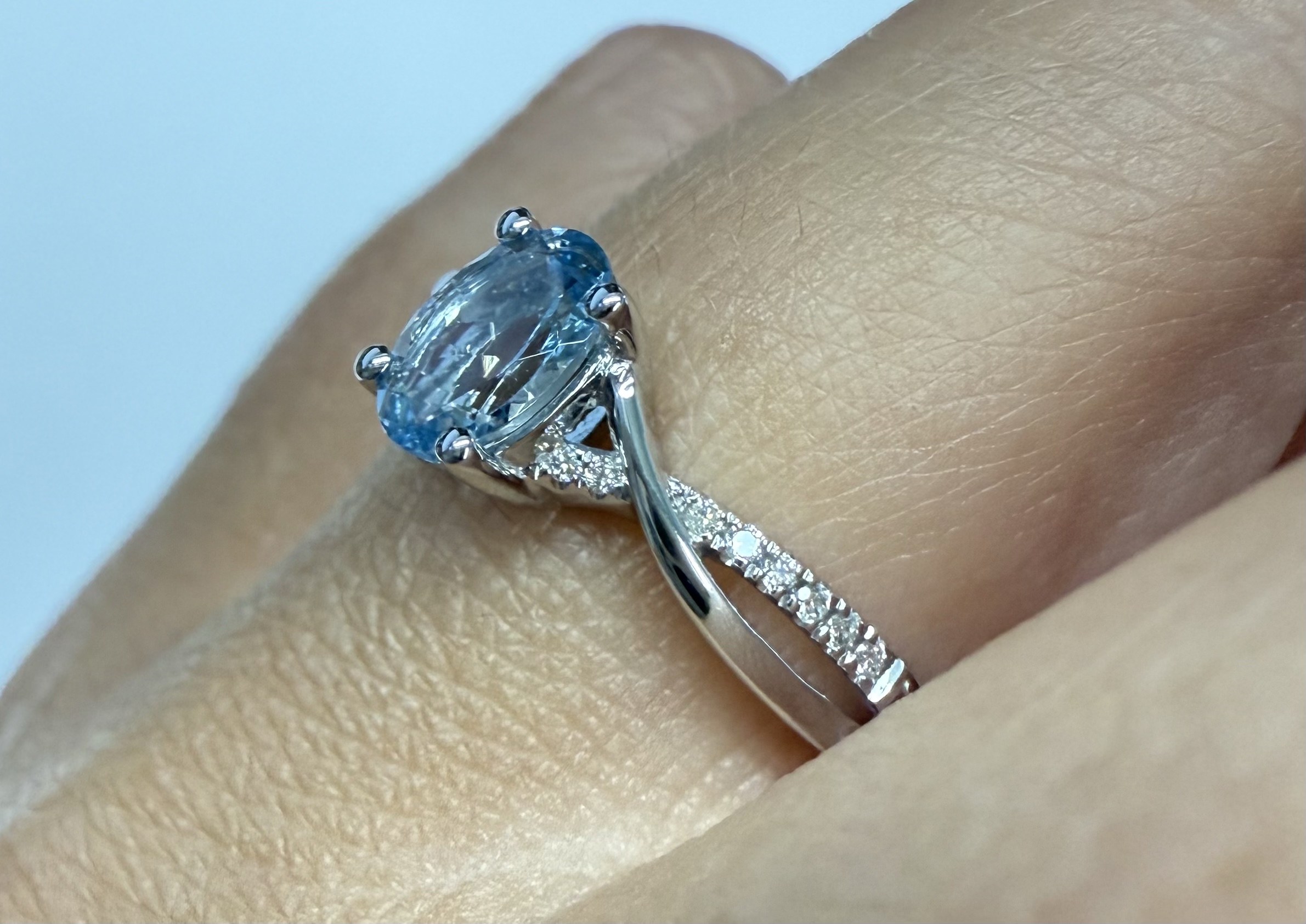 14k White Gold Genuine .77 Cttw Aquamarine & Diamond Ring With Twisted Shank - Image 23