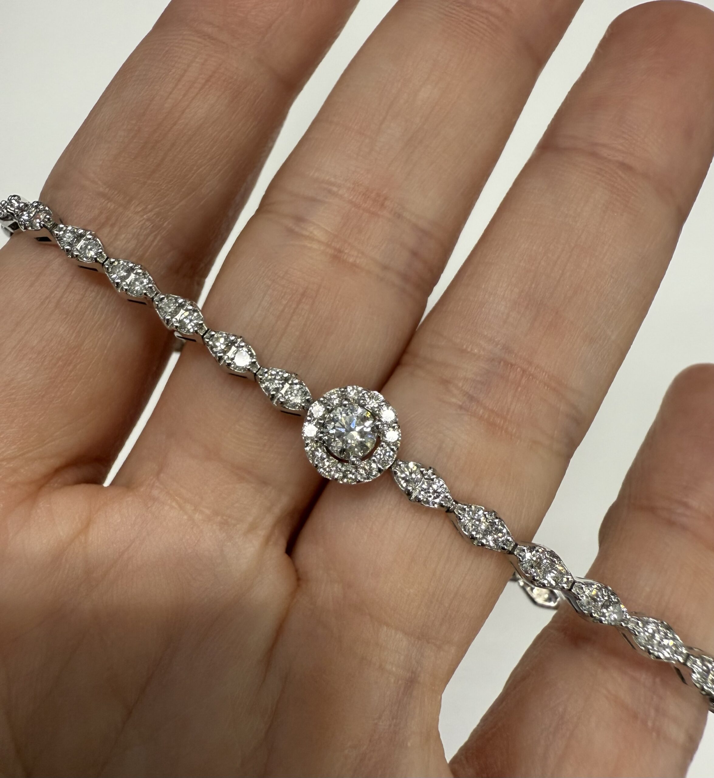 Vintage 14k White Gold Genuine 2.20 Cttw Round Brilliant Cut Diamond Bracelet - Image 49