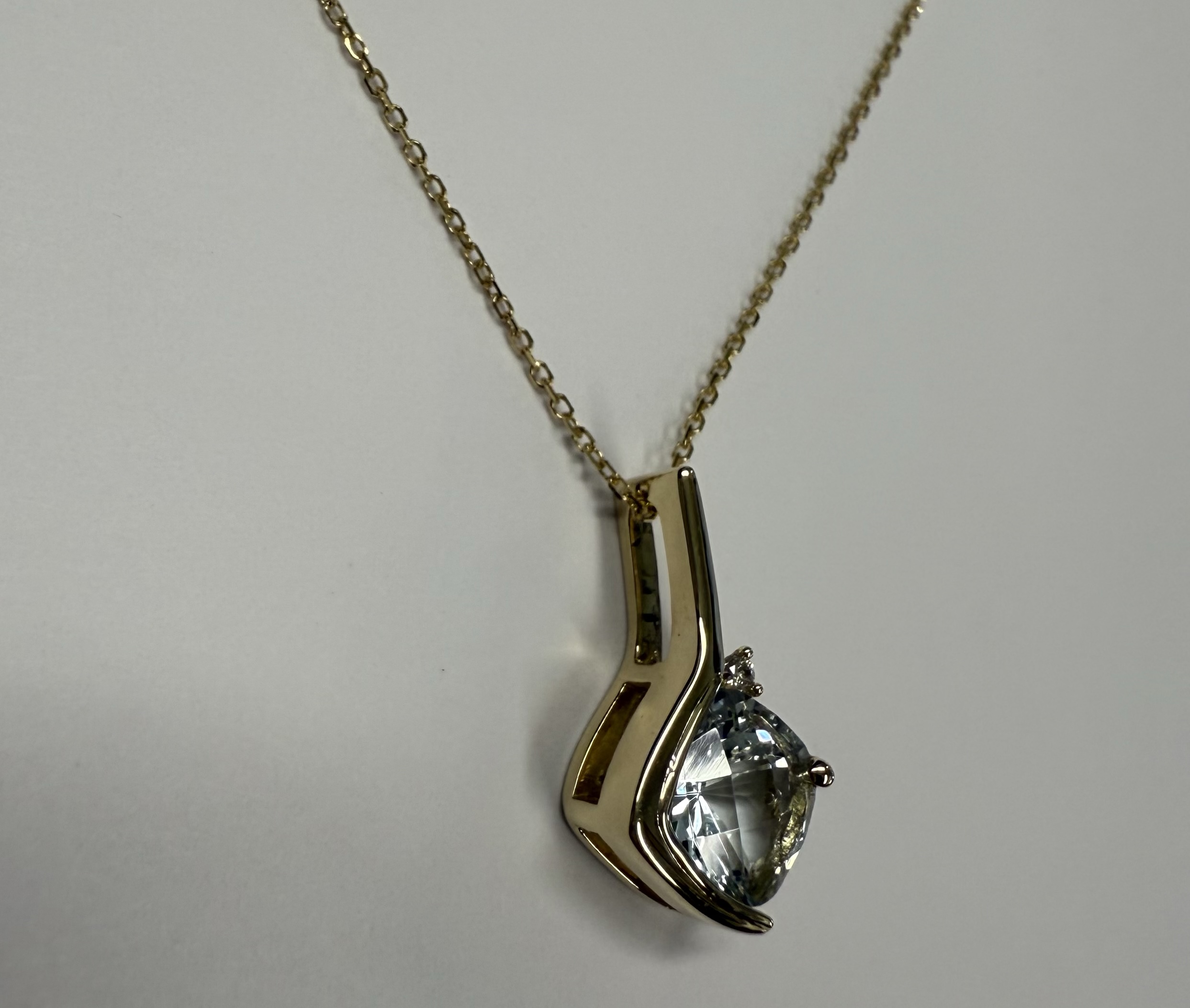 14k Yellow Gold Genuine 1.47 Carat Aquamarine & Diamond Freeform - Image 4