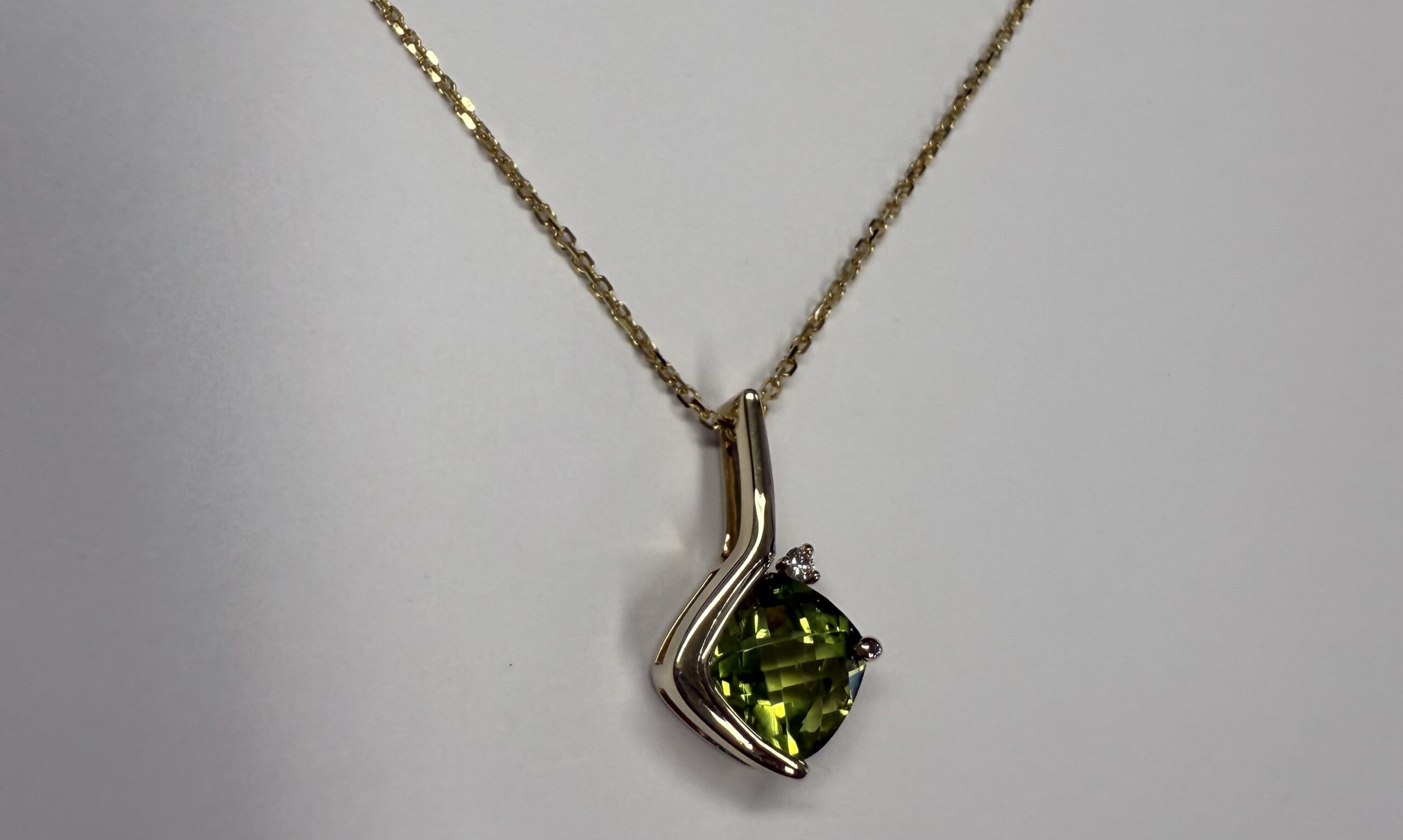 14k Yellow Gold Genuine 1.80 Carat Peridot & .02 Cttw Diamond Freeform Pendant - Image 5