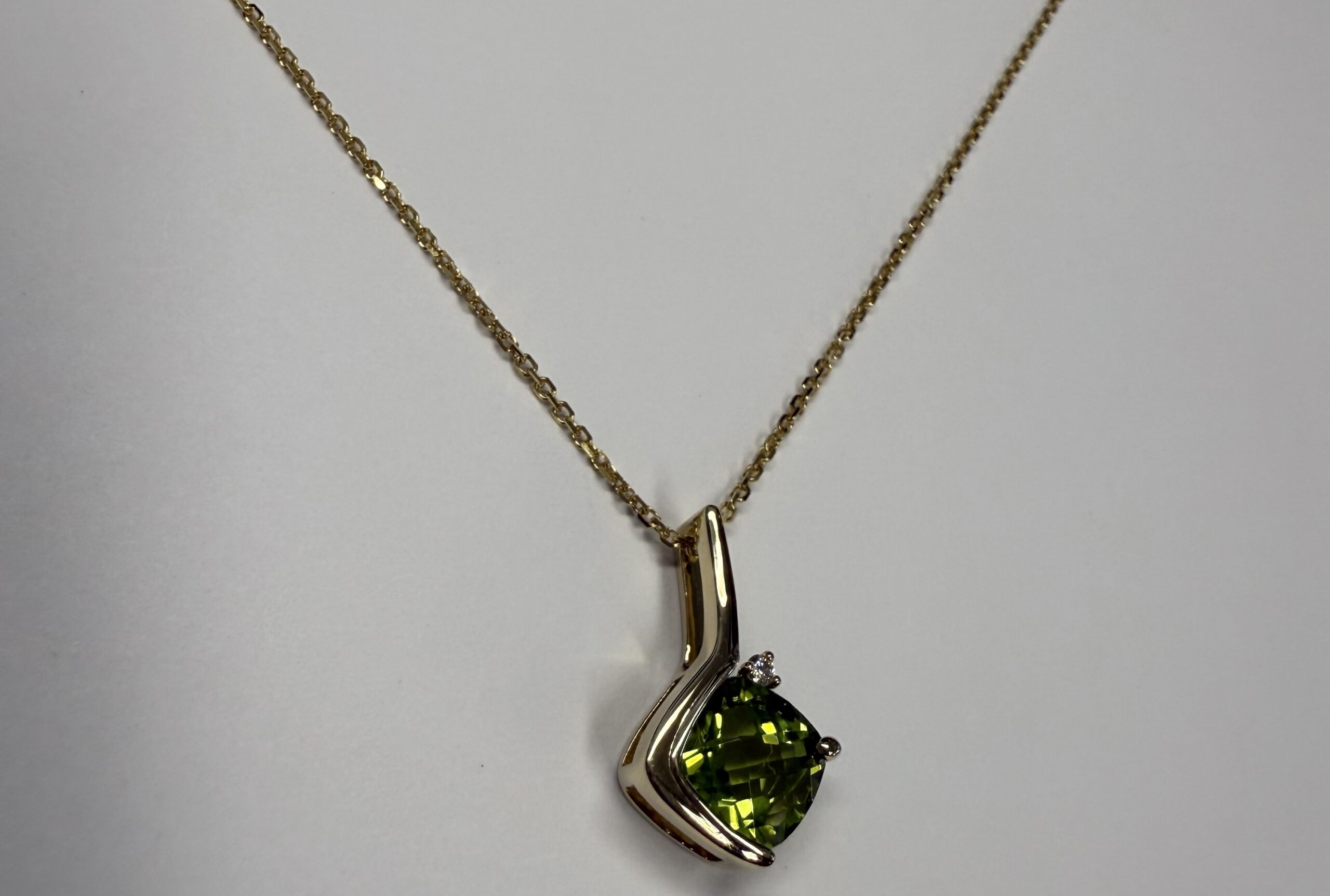 14k Yellow Gold Genuine 1.80 Carat Peridot & .02 Cttw Diamond Freeform Pendant - Image 7