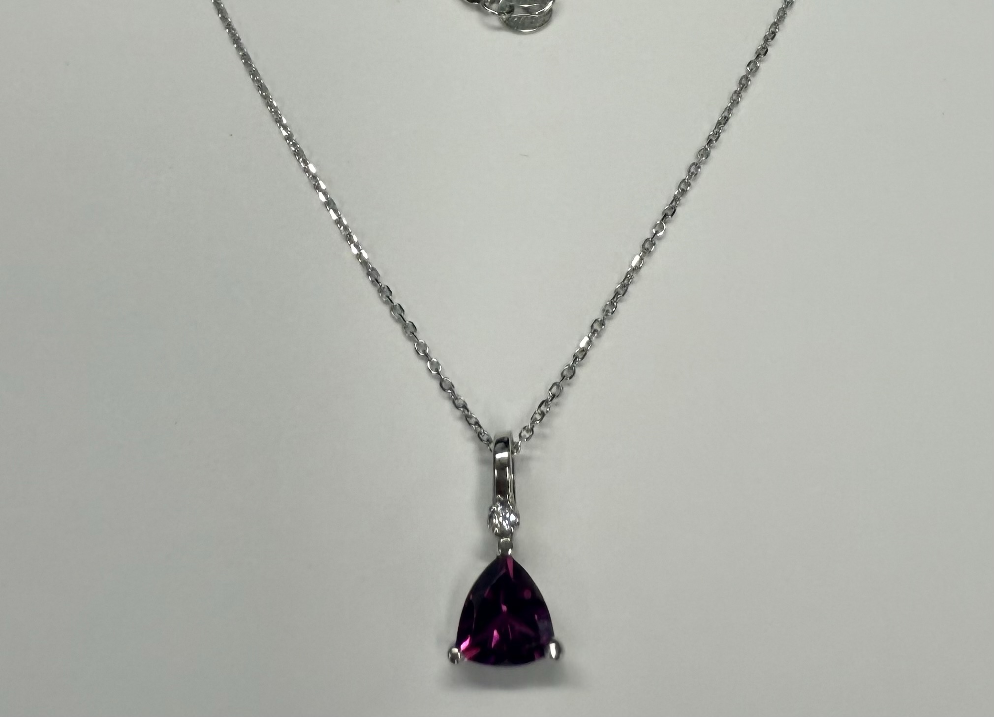 14k White Gold Genuine .85 Carat Rhodolite Garnet & Diamond Dangle Pendant - Image 5