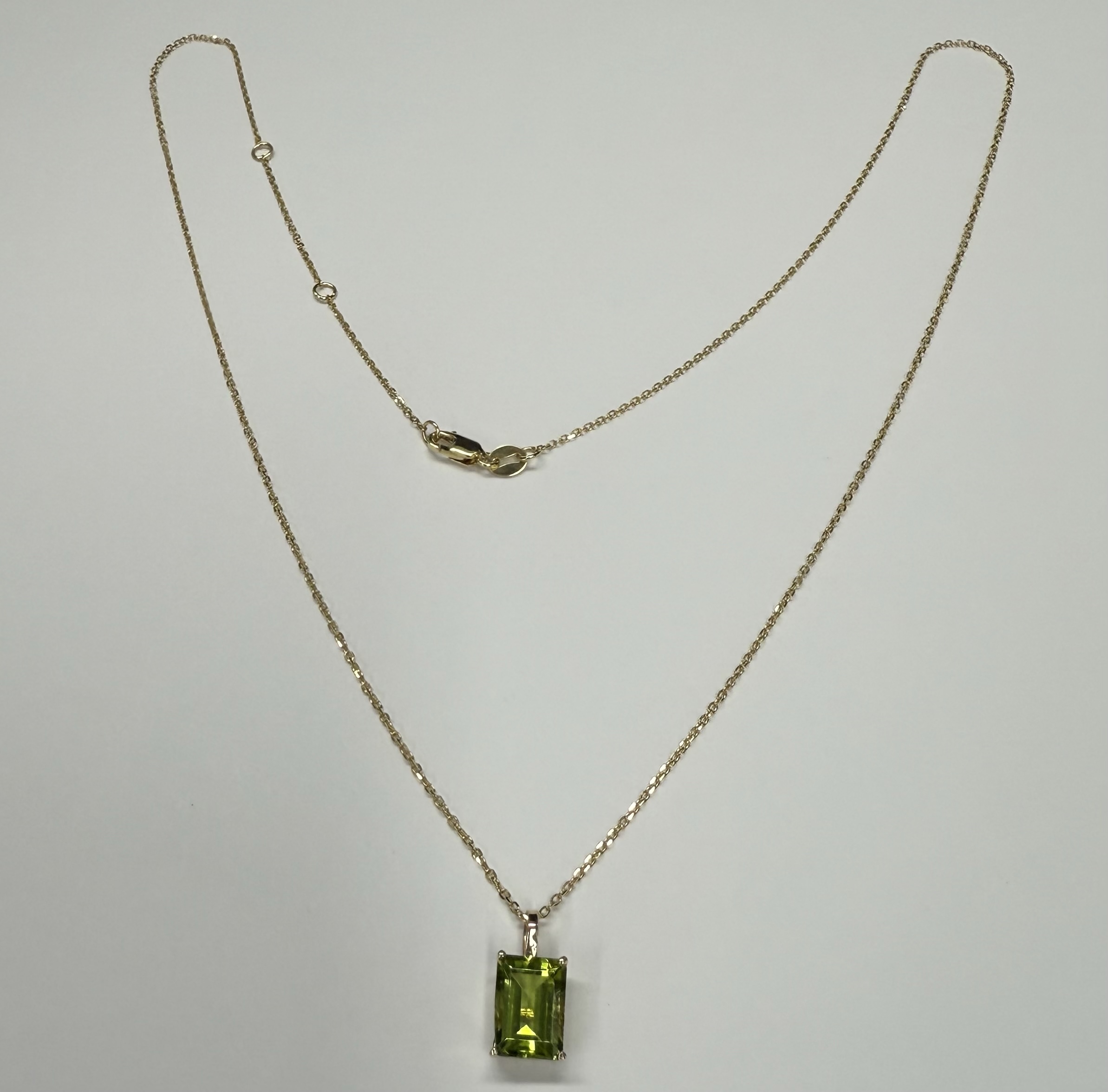 14k Yellow Gold Genuine 8 x 6 MM Peridot Pendant