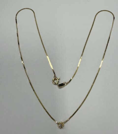 Vintage 14k Yellow Gold Genuine .03 Cttw Round Brilliant Cut Diamond Buttercup Pendant