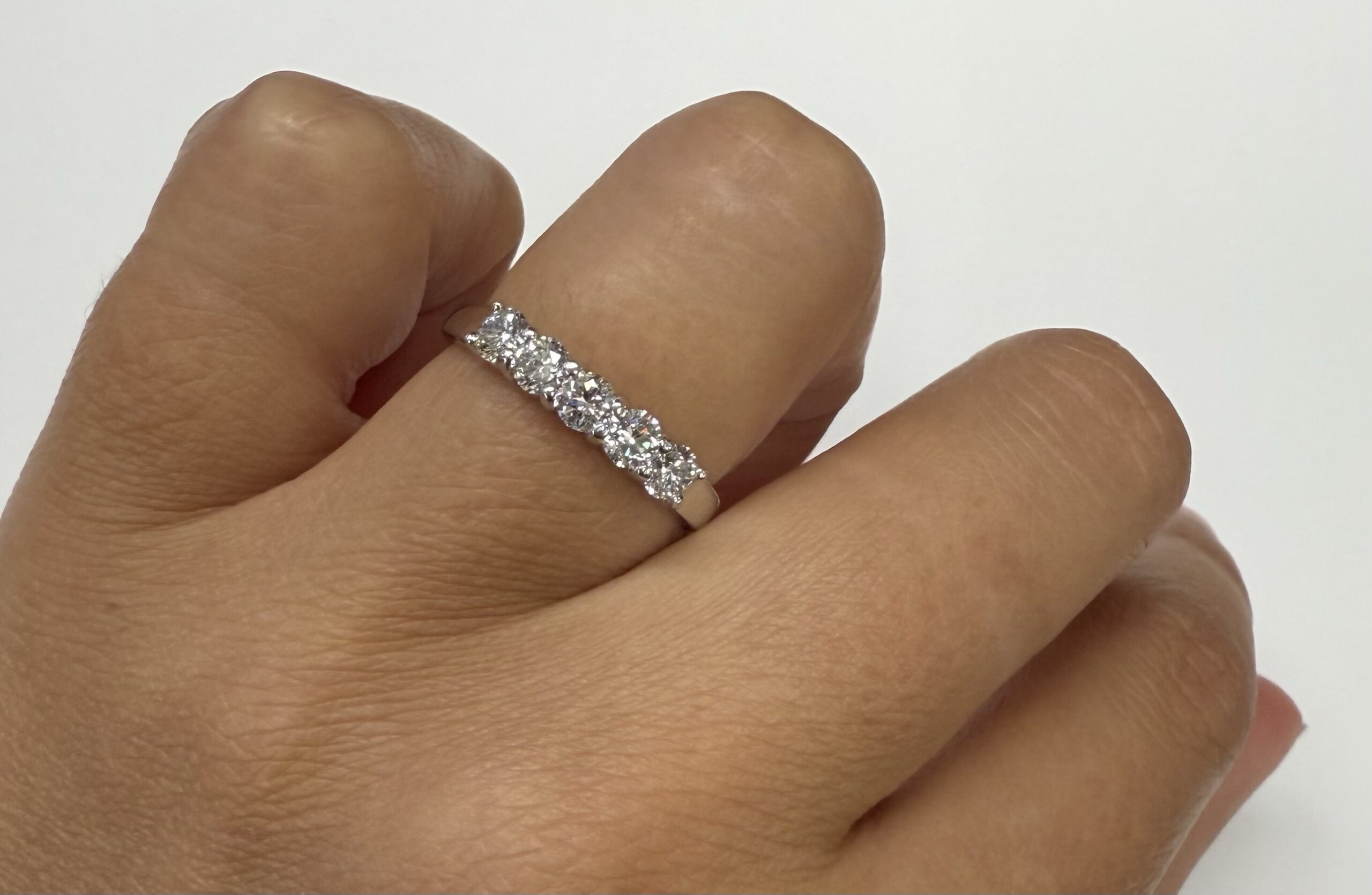 14k White Gold 5 Stone Genuine 3/4 Carat Round Brilliant Cut Diamond Band - Image 18