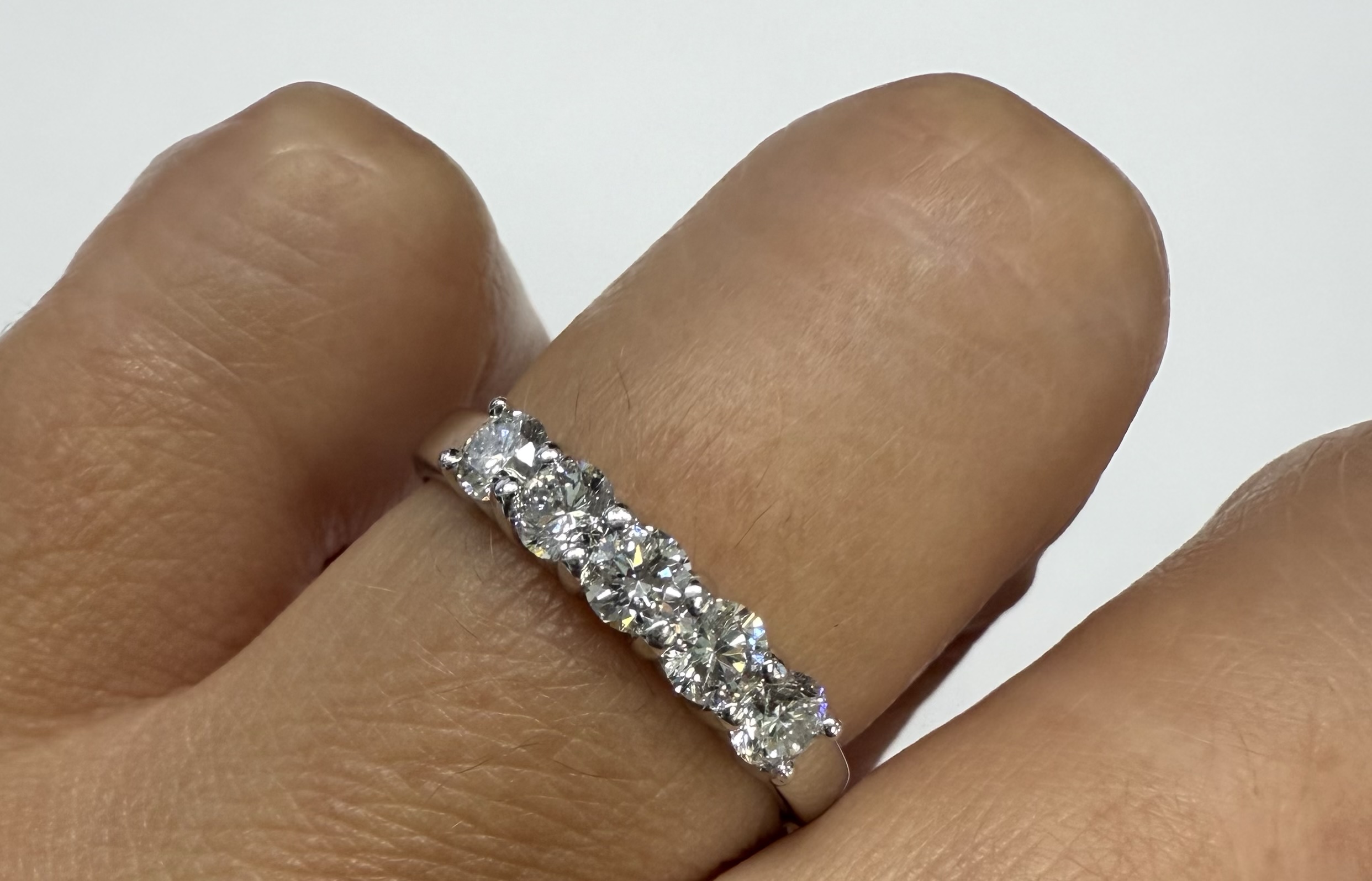 14k White Gold 5 Stone Genuine 3/4 Carat Round Brilliant Cut Diamond Band - Image 23