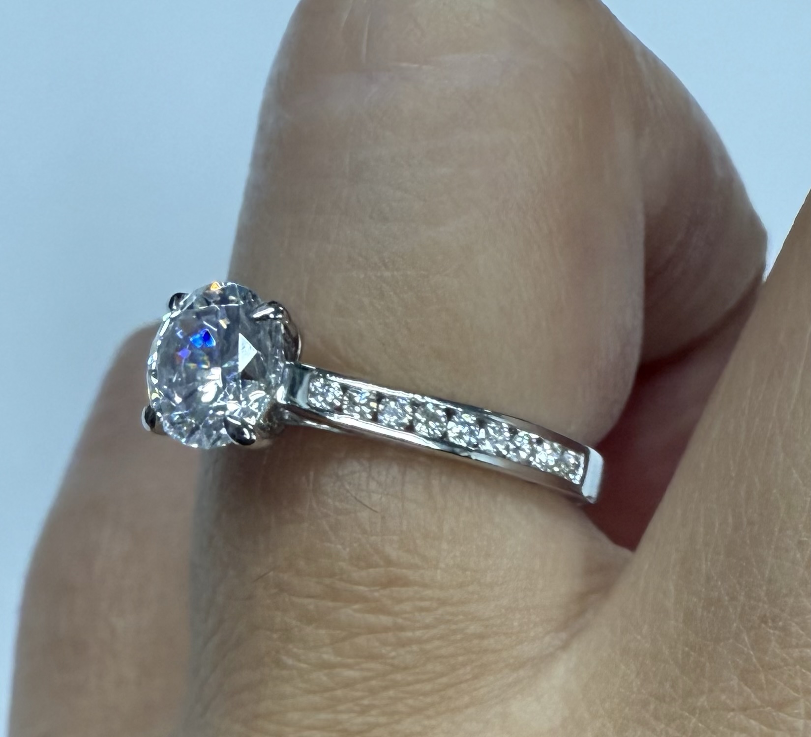 18k White Gold 6.5 MM CZ & Diamond Ring - Image 21