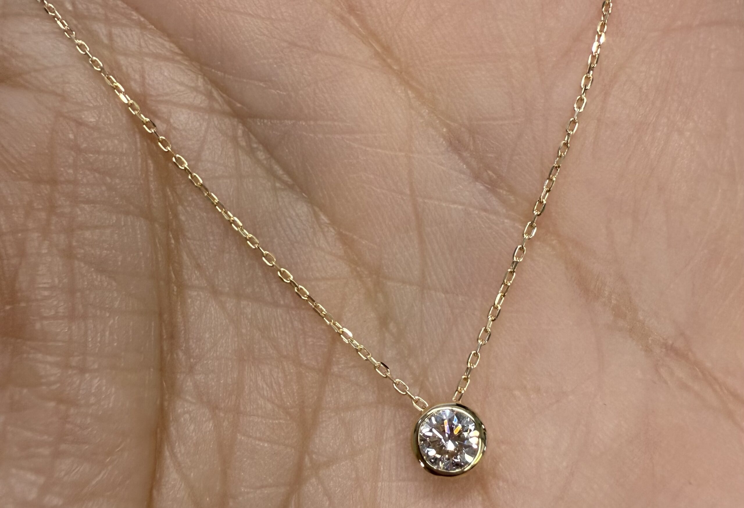 18k Yellow Gold Genuine .20 Cttw Round Brilliant Cut Diamond Bezel Pendant