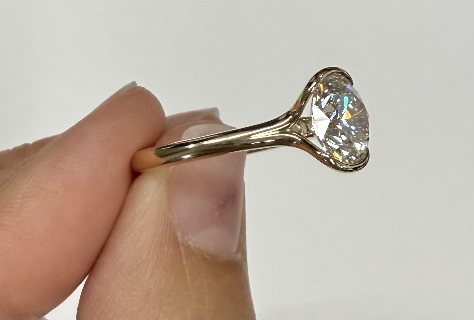 14k Yellow Gold Partial Bezel Set IGI Certified Genuine Laboratory Grown 2.04 Carat Round Brilliant Cut Diamond Ring - Image 40