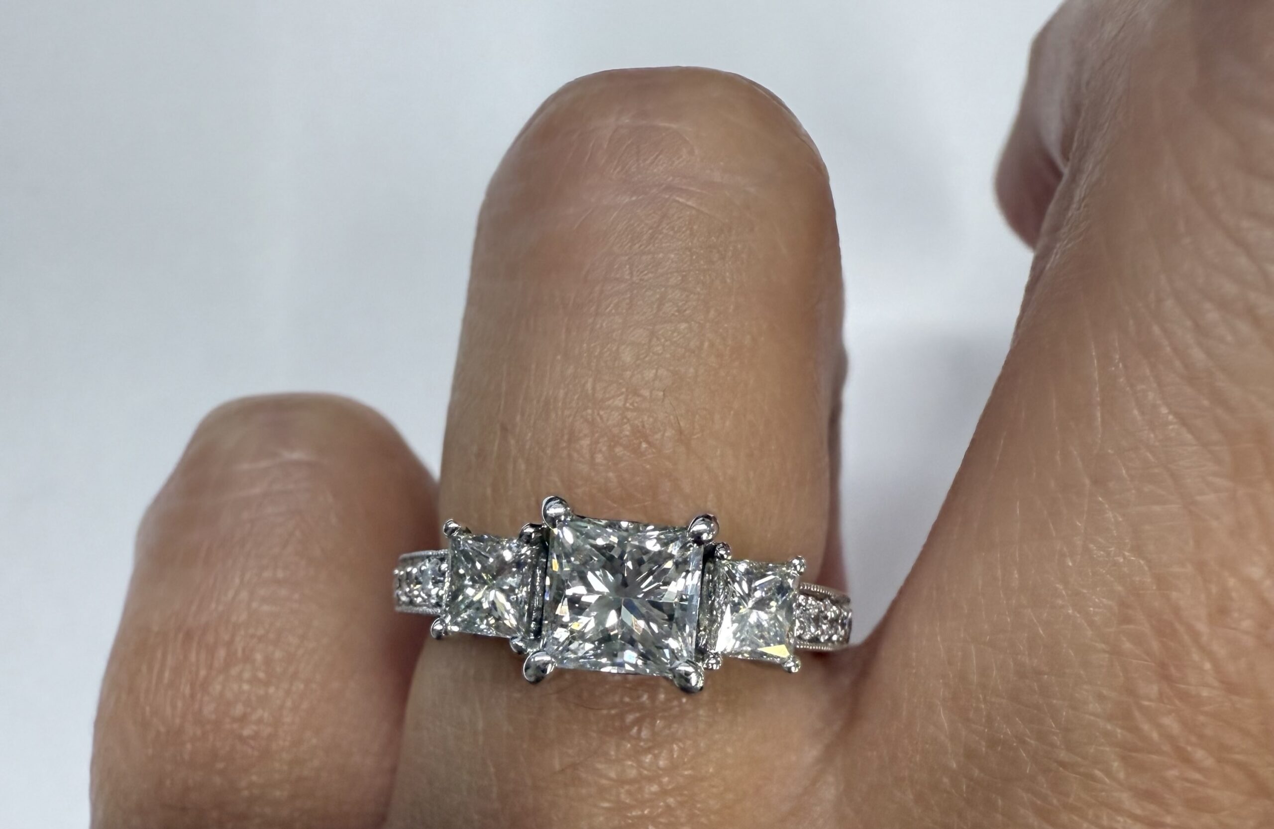 18k White Gold Genuine GIA Certified 1.01 Carat Princess Cut Diamond 3 Stone Ring, 1.88 Cttw - Image 19