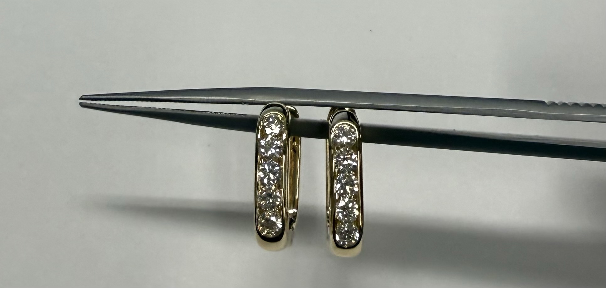 14k Yellow Gold Genuine .51 Cttw Round Brilliant Cut Diamond Oval Shaped Hoop Earrings - Image 17