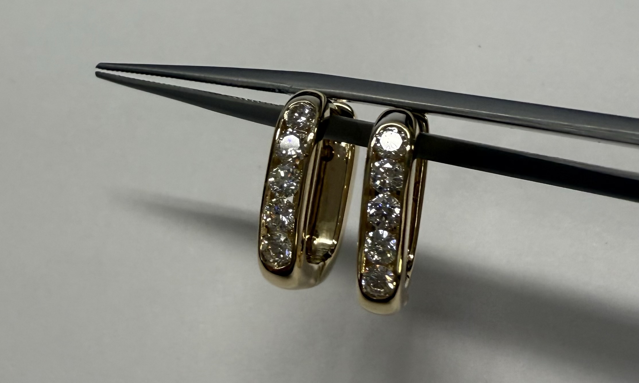 14k Yellow Gold Genuine .51 Cttw Round Brilliant Cut Diamond Oval Shaped Hoop Earrings - Image 18