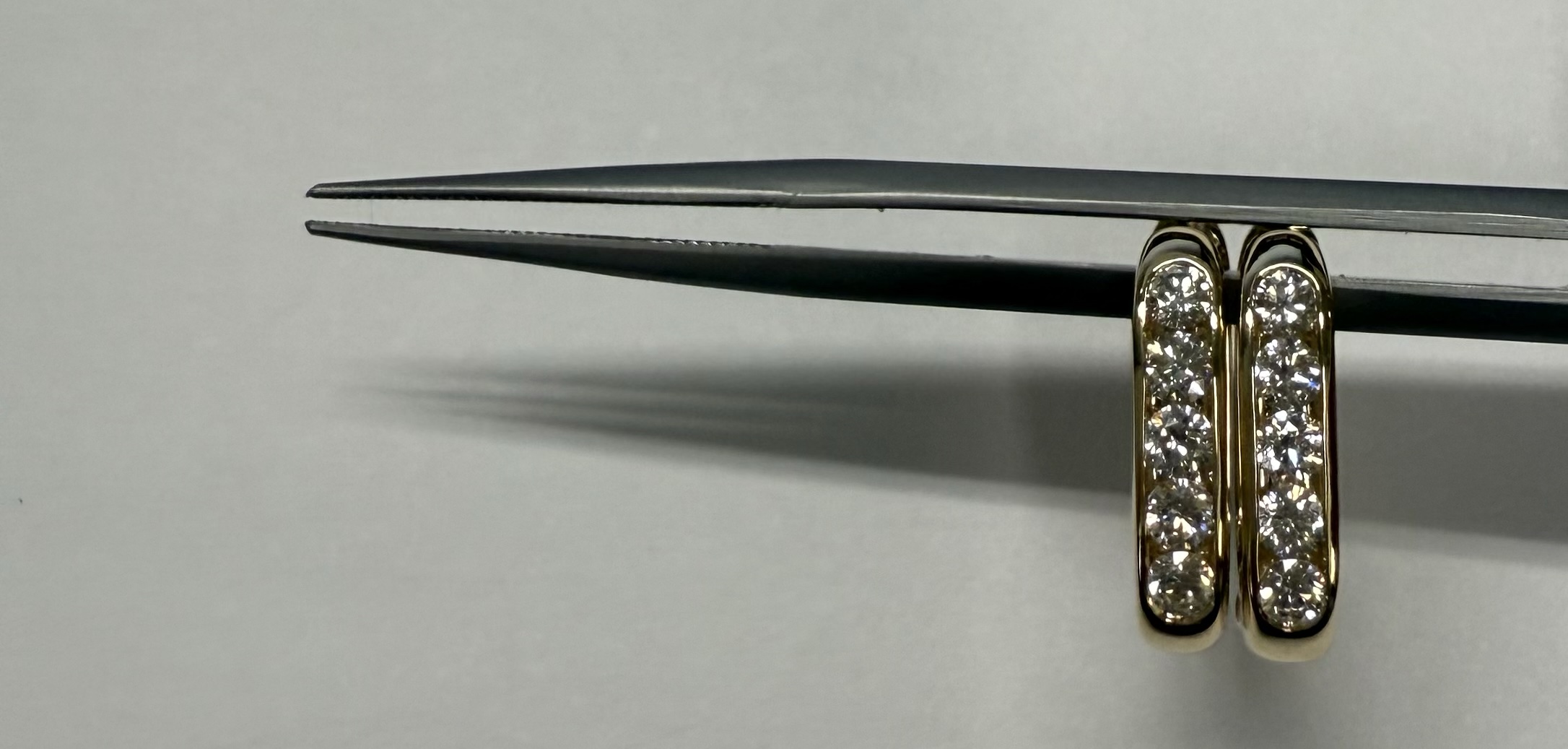 14k Yellow Gold Genuine .51 Cttw Round Brilliant Cut Diamond Oval Shaped Hoop Earrings - Image 23