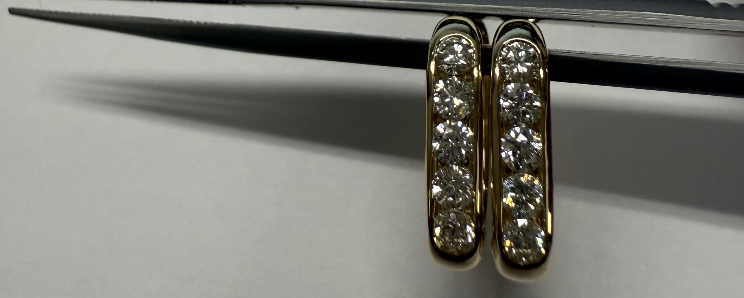 14k Yellow Gold Genuine .51 Cttw Round Brilliant Cut Diamond Oval Shaped Hoop Earrings - Image 27